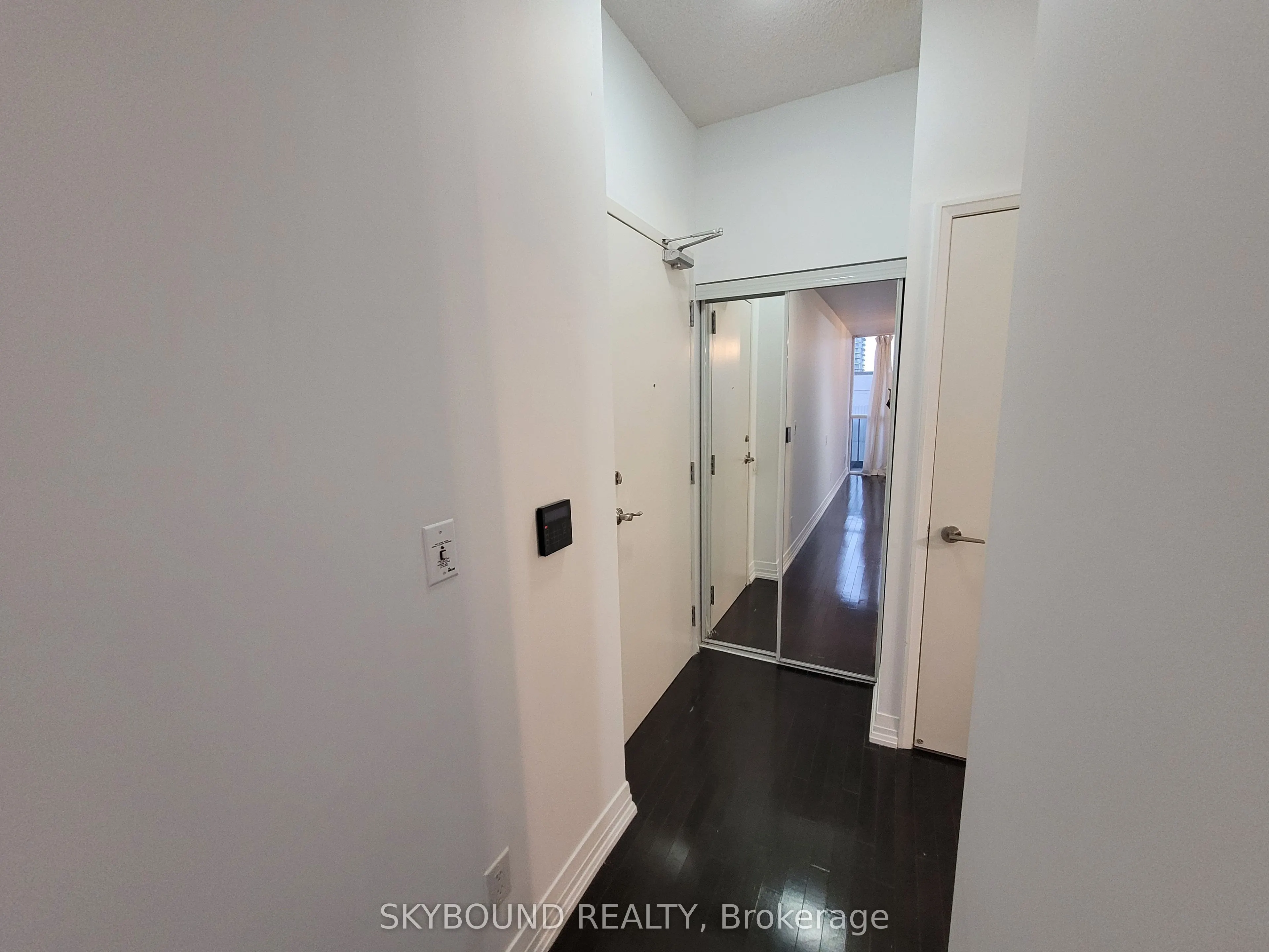 25 Carlton Street, #2101
