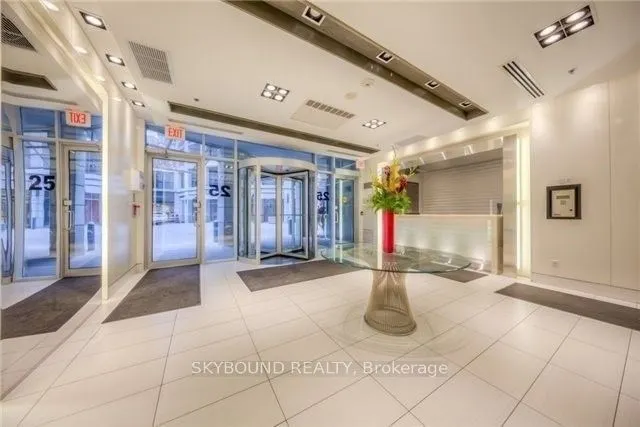 25 Carlton Street, #2101