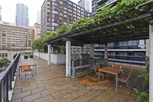 25 Carlton Street, #2101