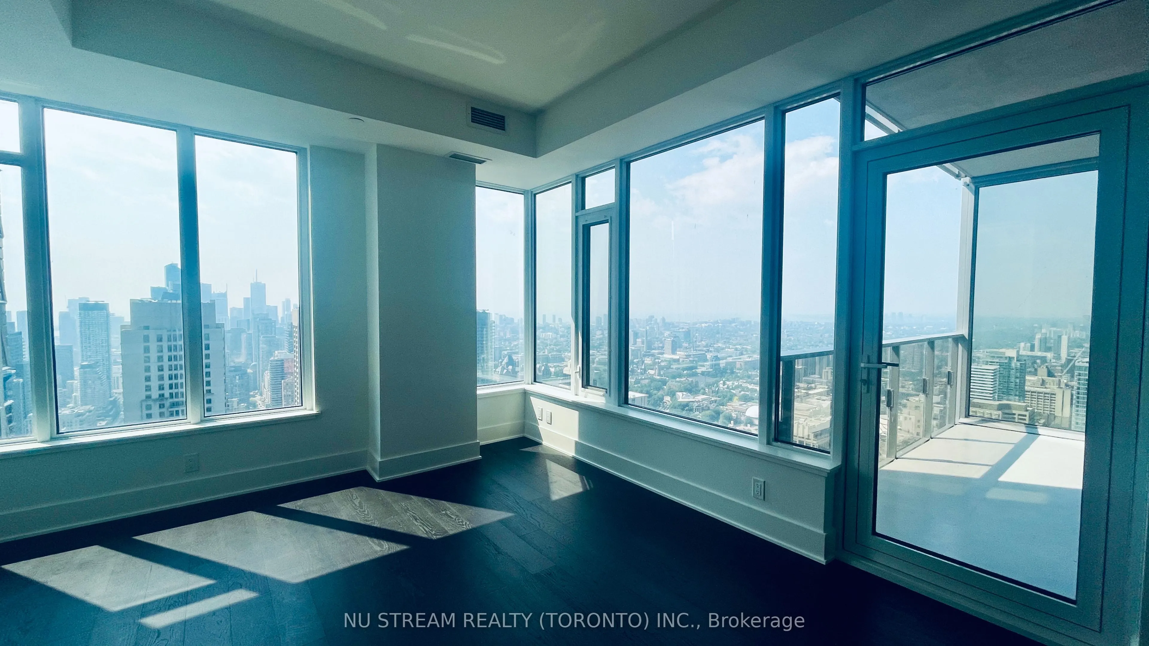 11 Yorkville Avenue, #4809