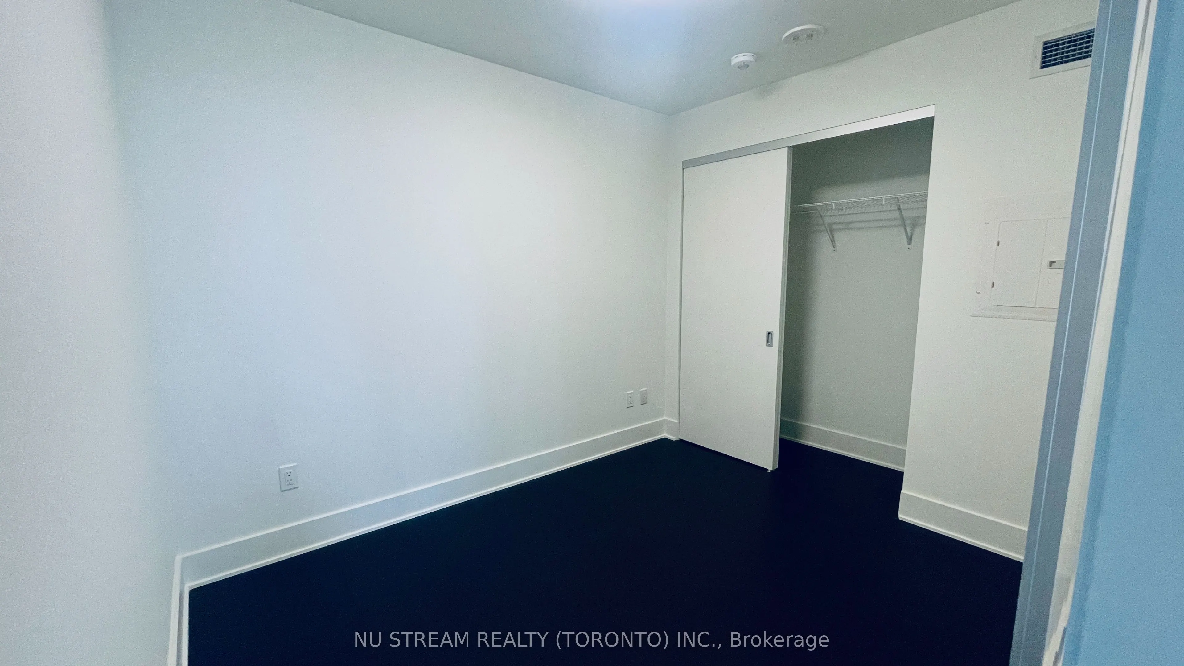 11 Yorkville Avenue, #4809