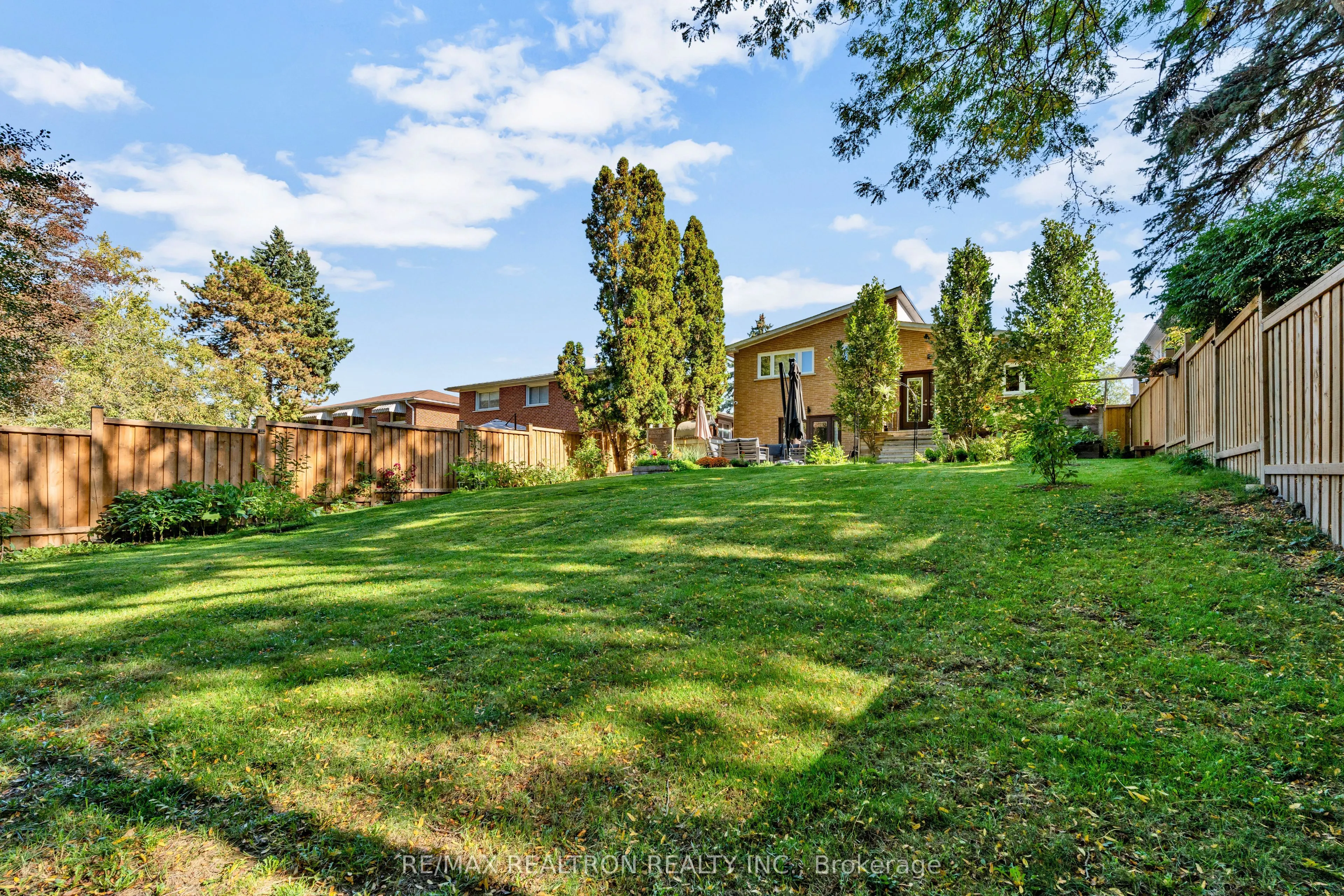105 Rockford Road