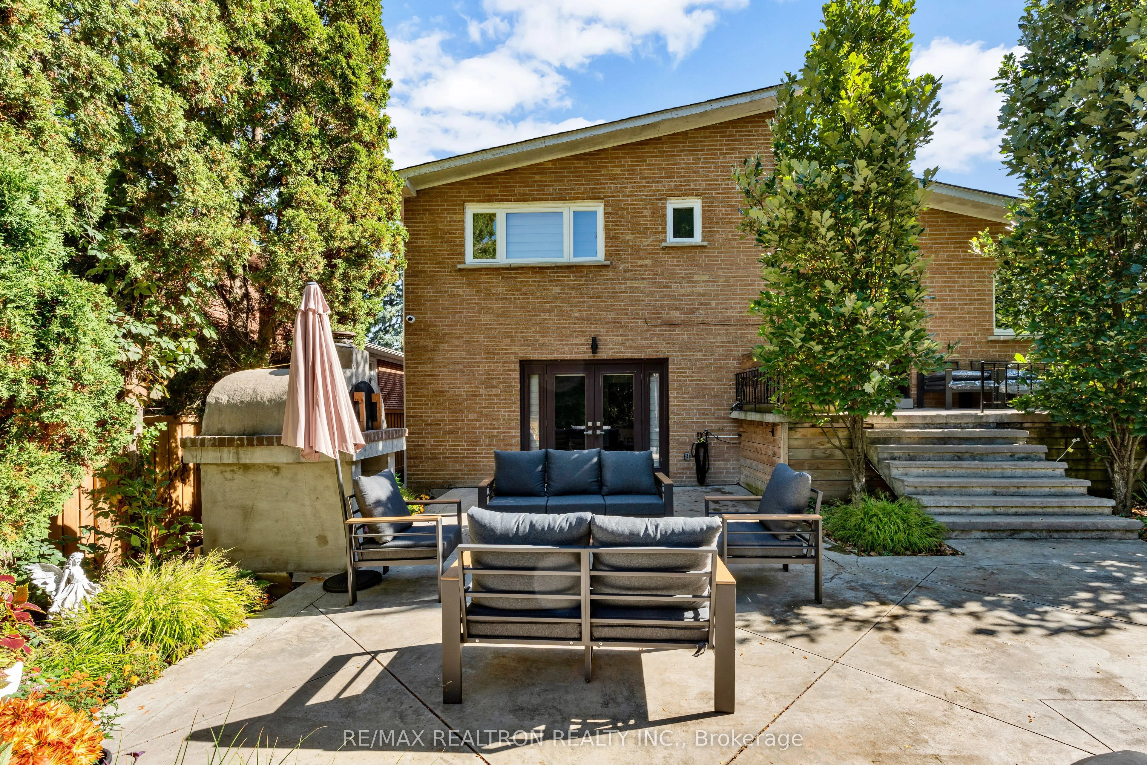 105 Rockford Road