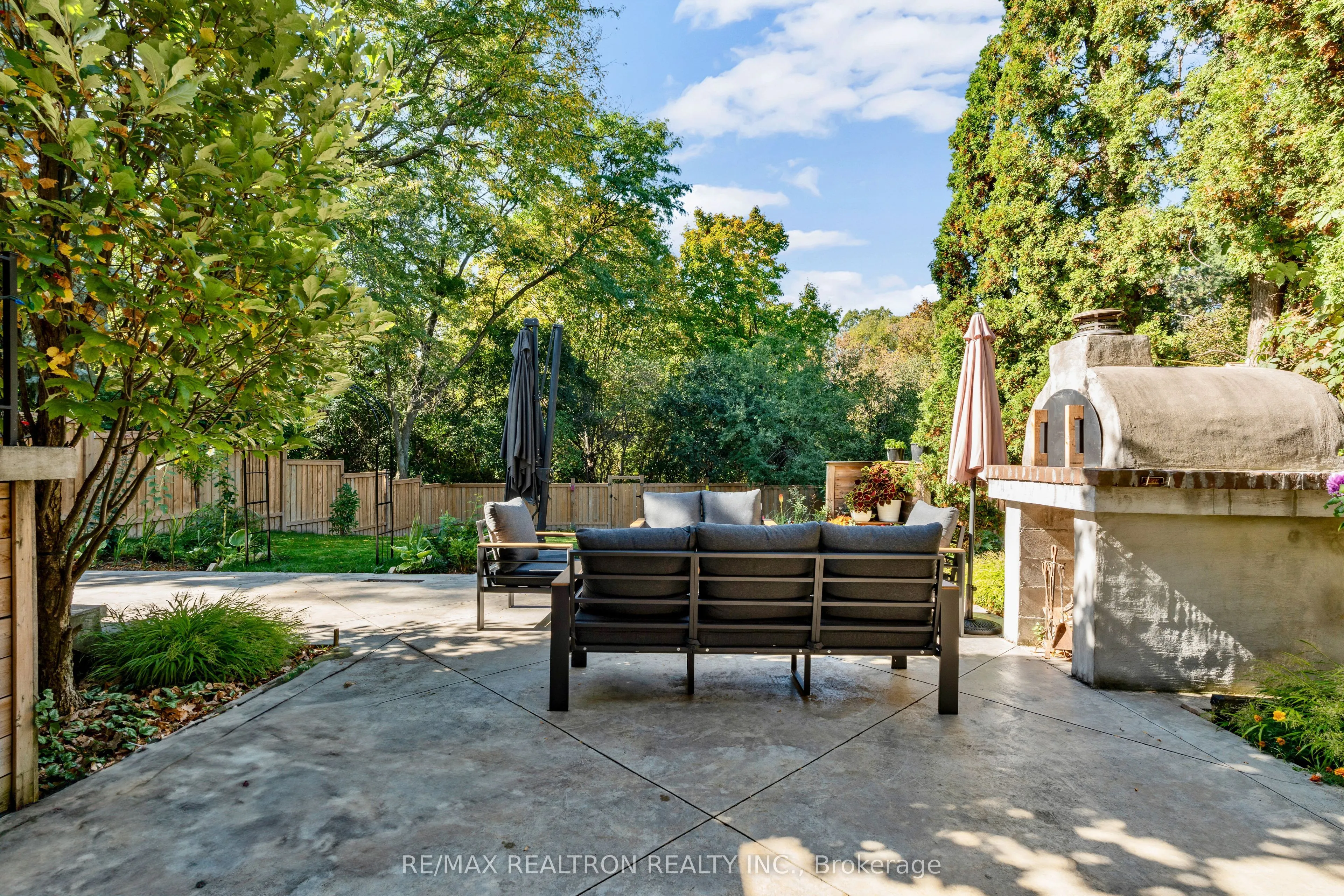 105 Rockford Road