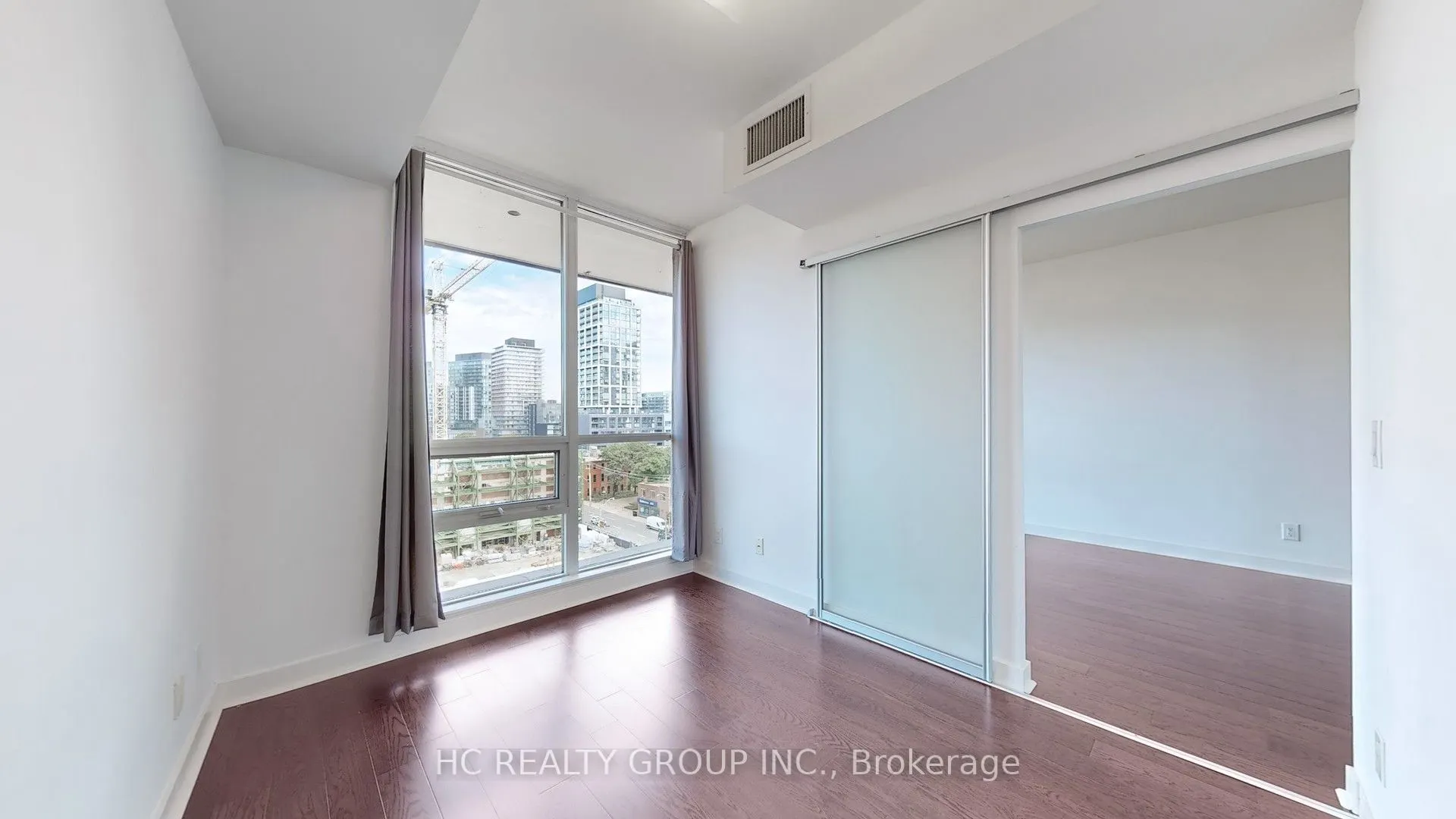 320 Richmond Street E, #919