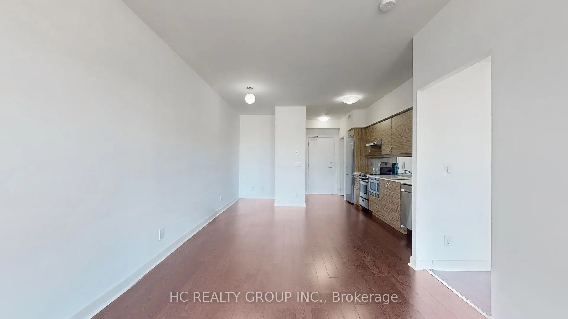 320 Richmond Street E, #919