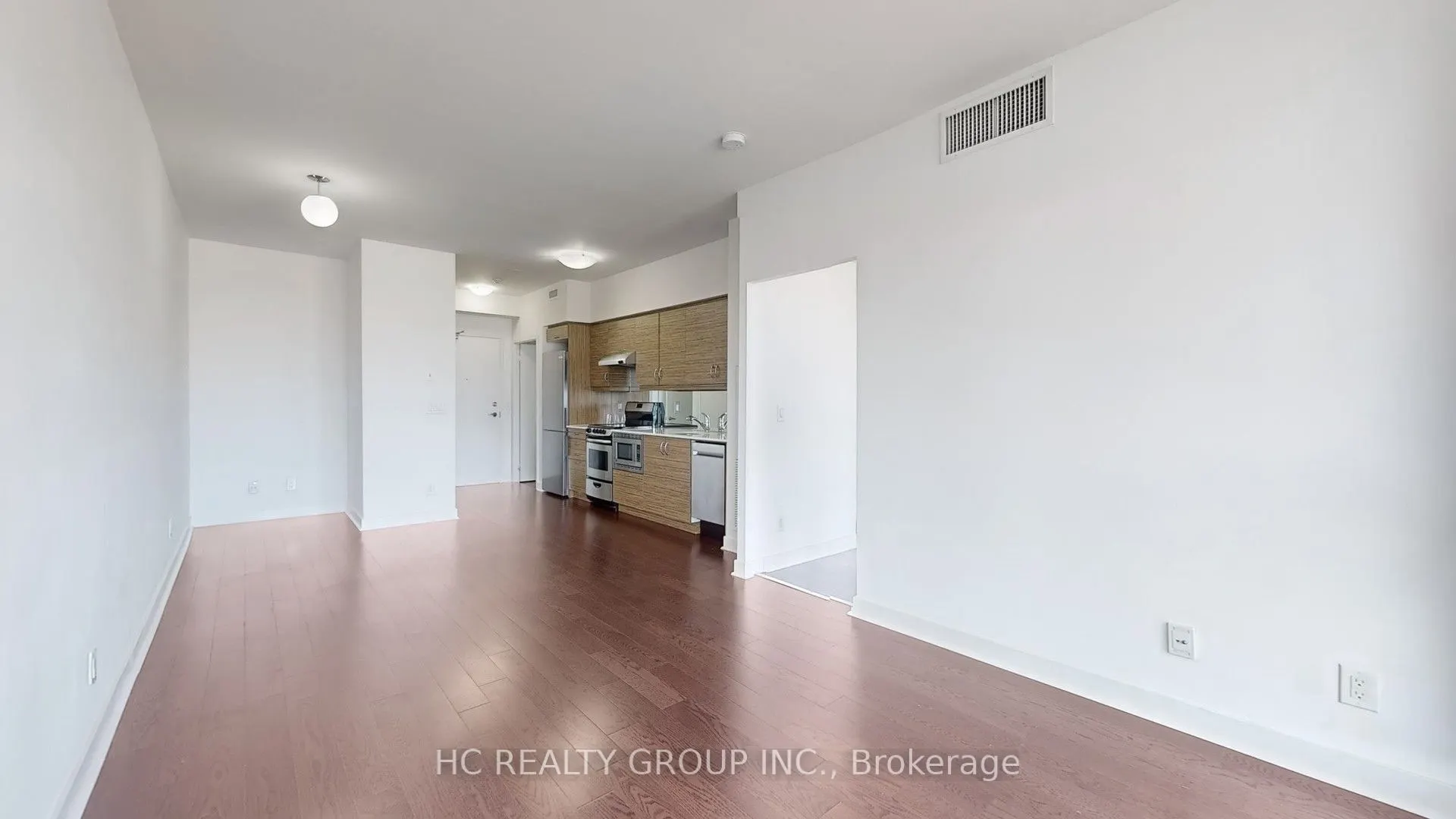 320 Richmond Street E, #919