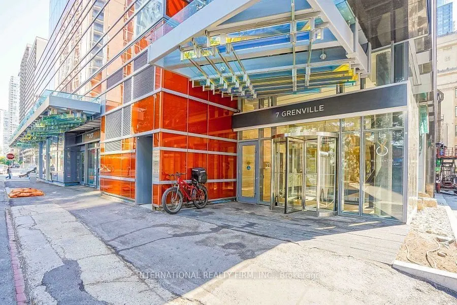 7 Grenville Street, #4806