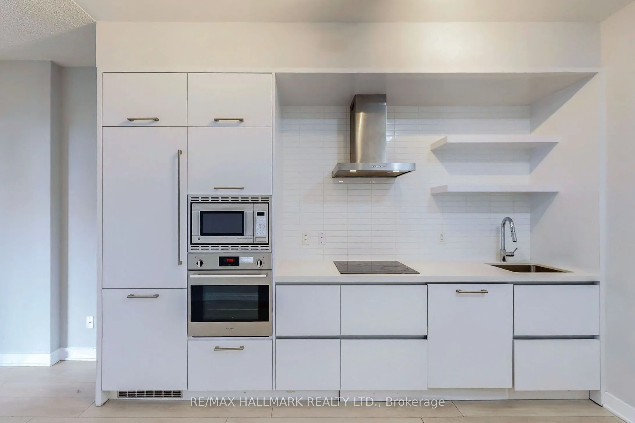 2221 Yonge Street, #313