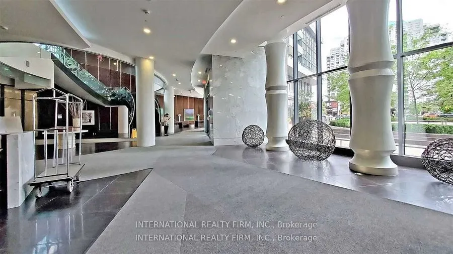 5162 Yonge Street, #2111