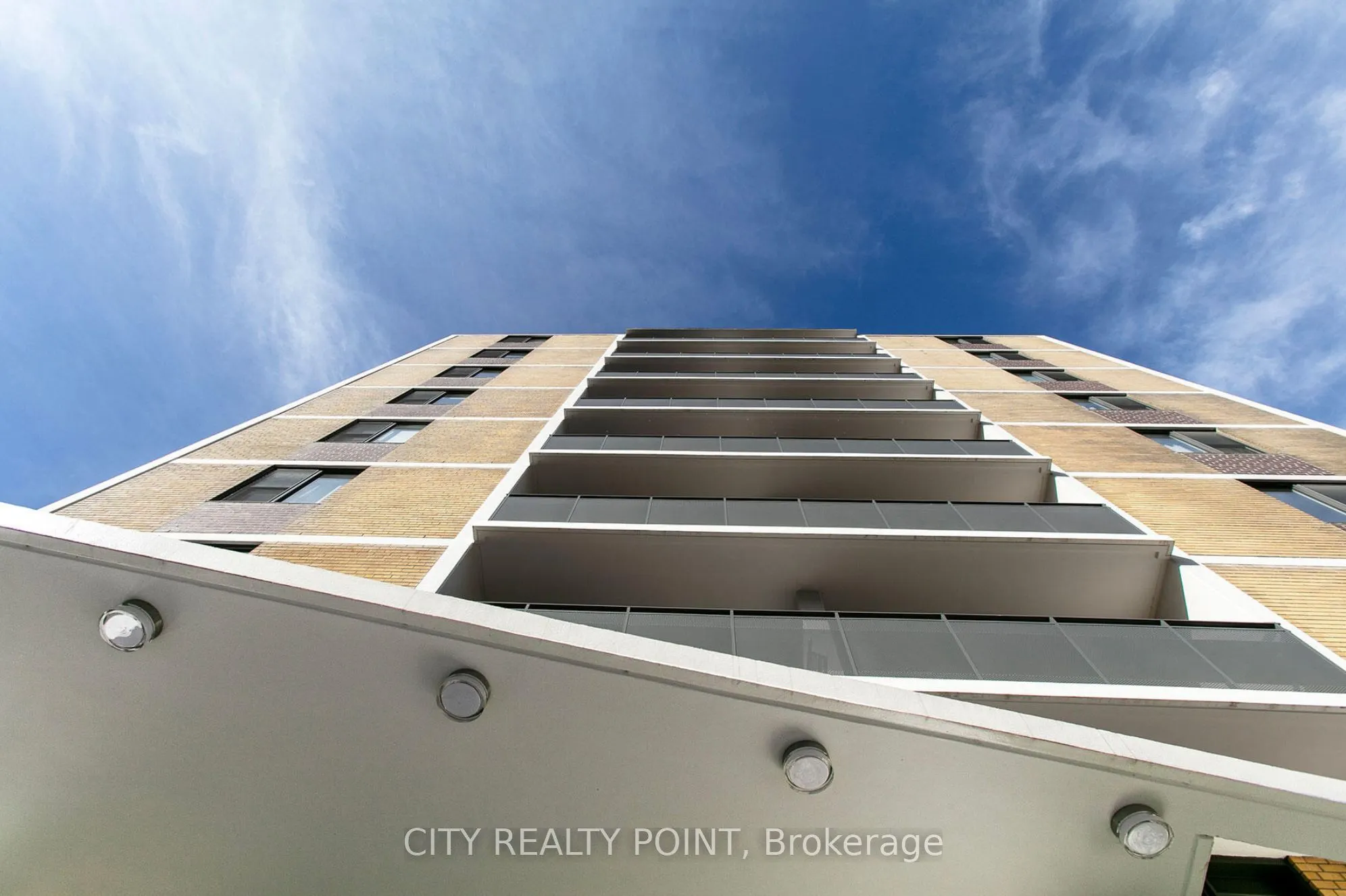 276 St George Street, #607
