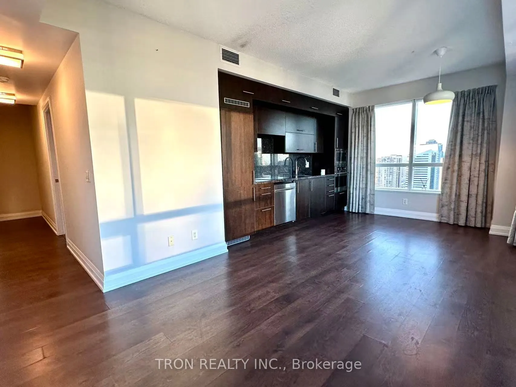 2 Anndale Drive, #2505