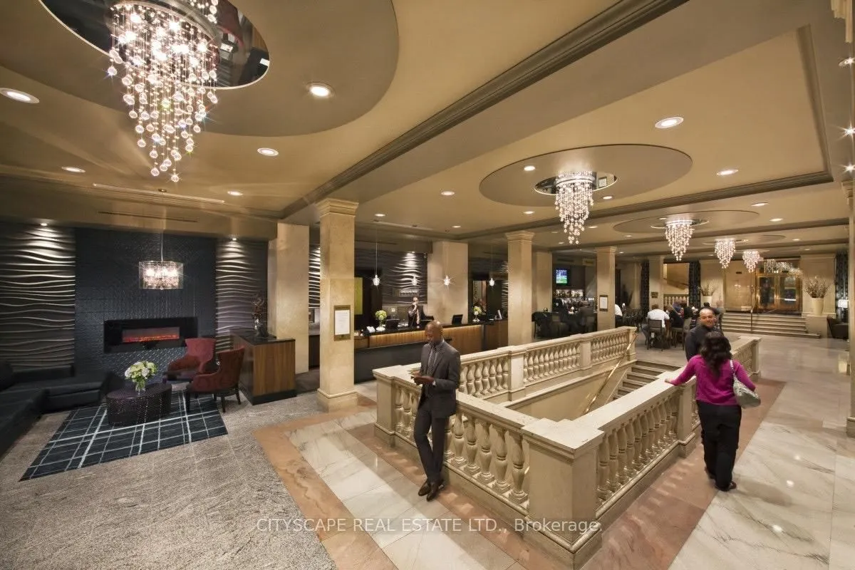 1 King Street W, #3706