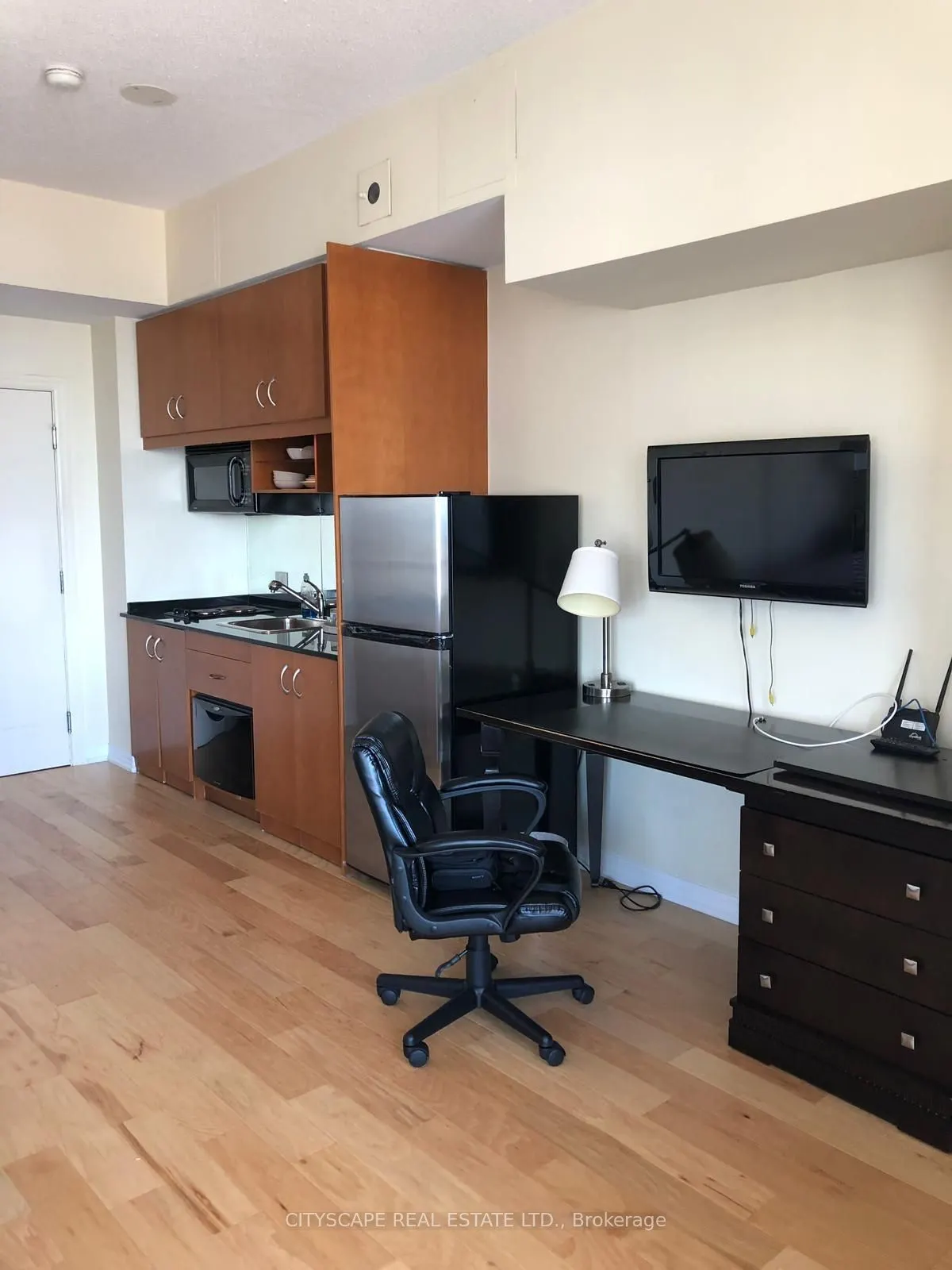 1 King Street W, #3706