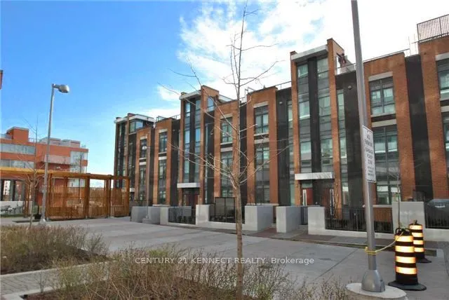 355 Beecroft Road, #Th117