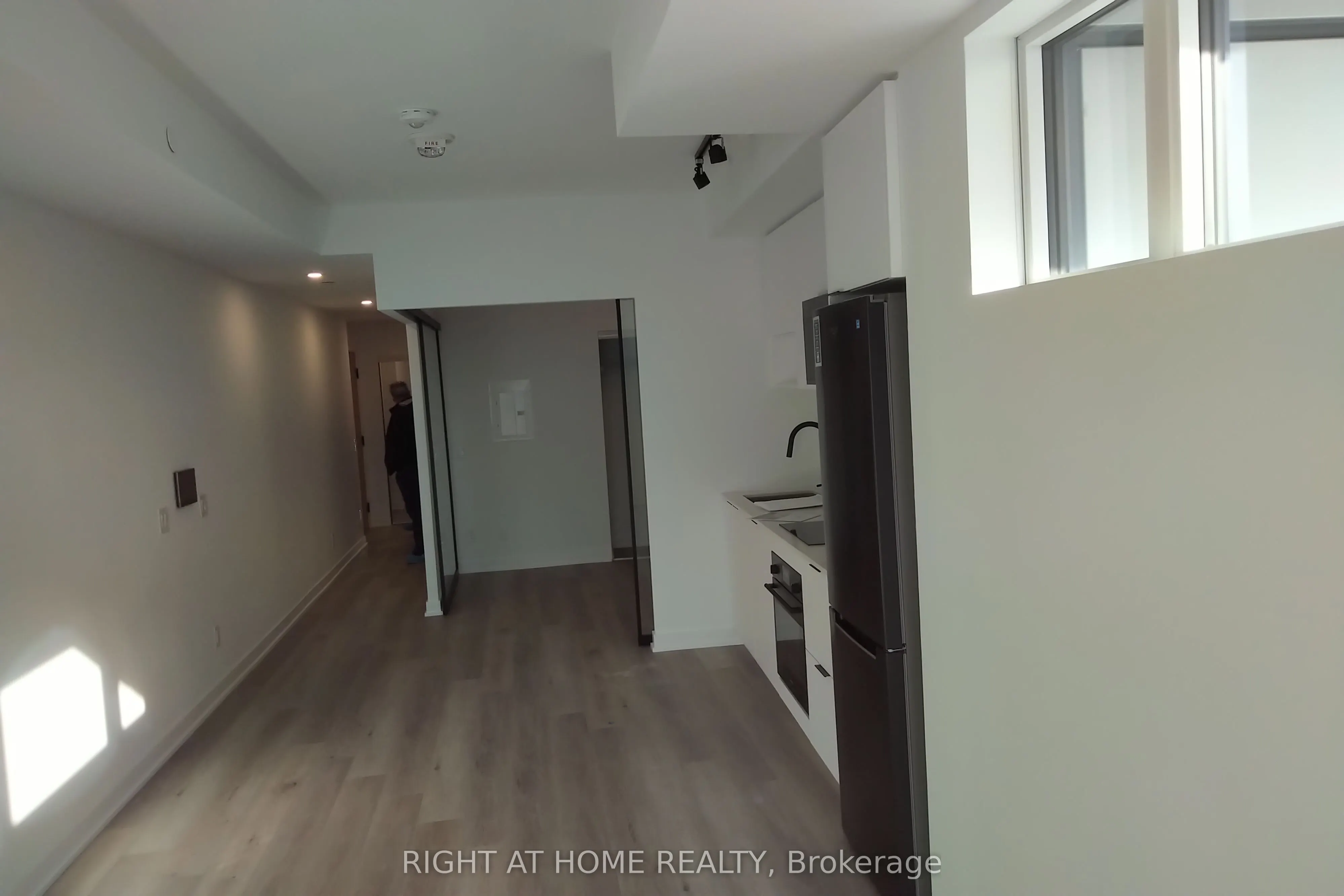 5 Defries Street, #1015