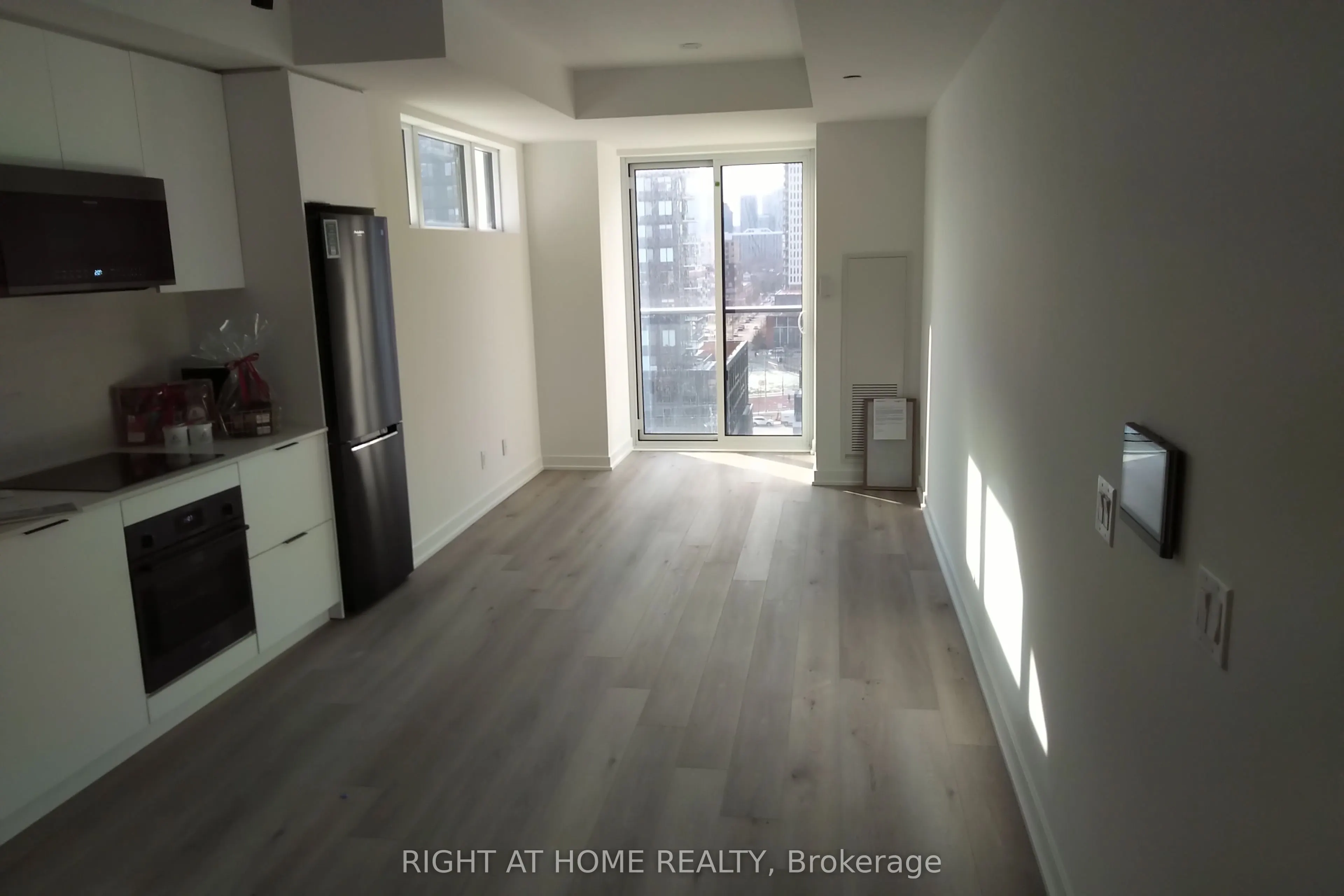 5 Defries Street, #1015