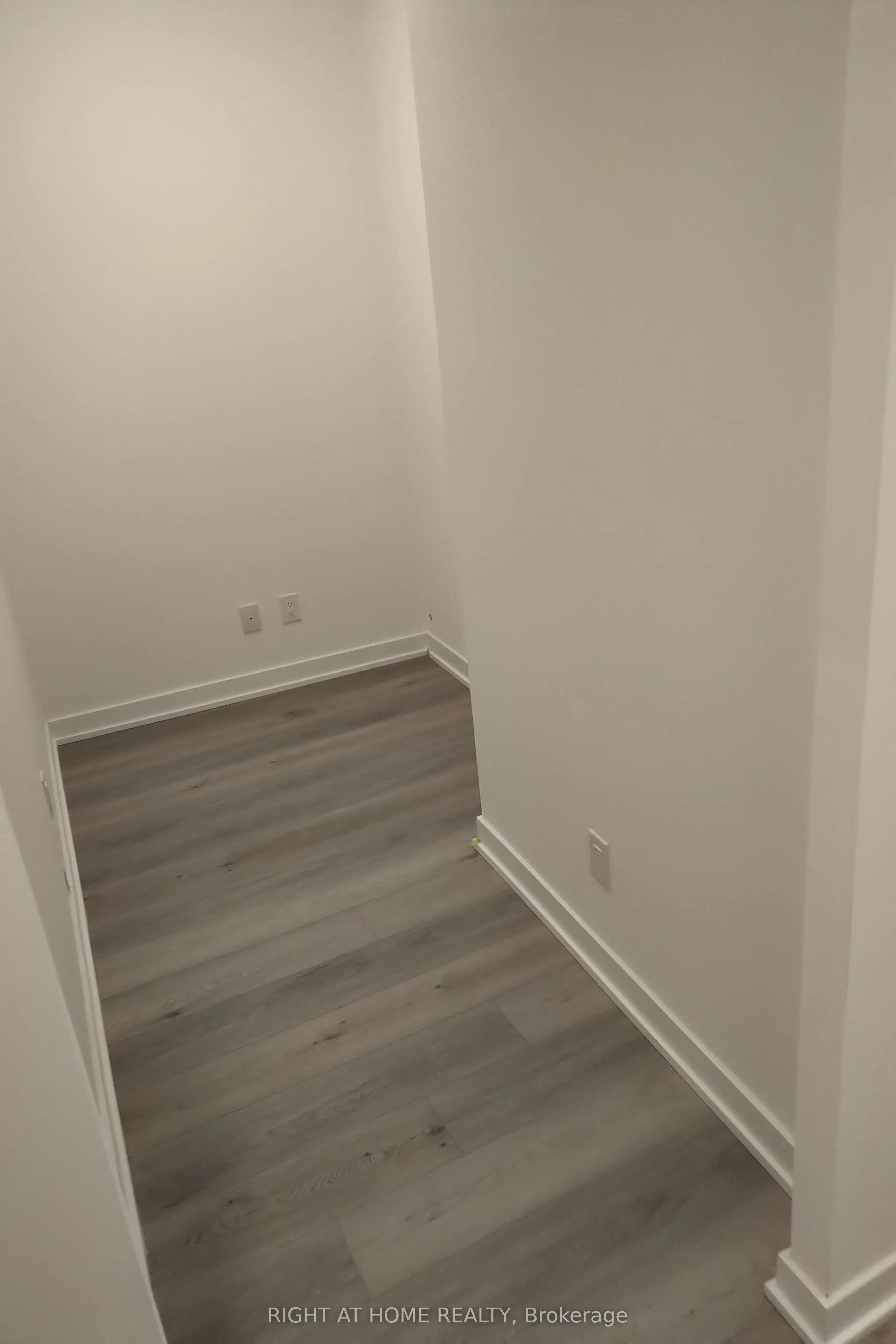 5 Defries Street, #1015