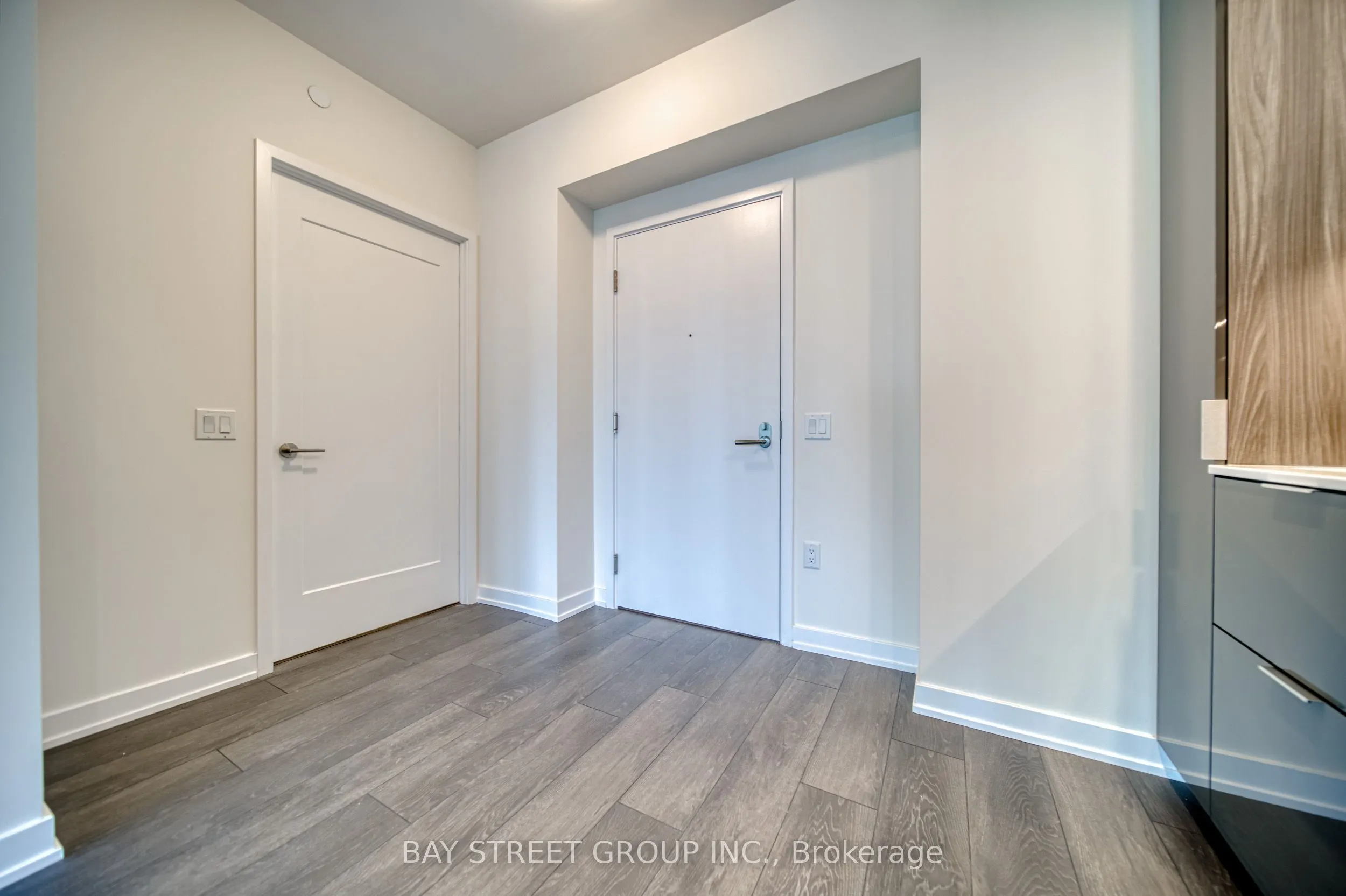 28 Freeland Street, #2303