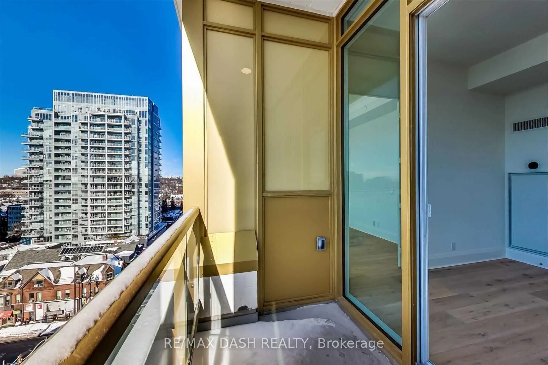 151 Avenue Road, #1001