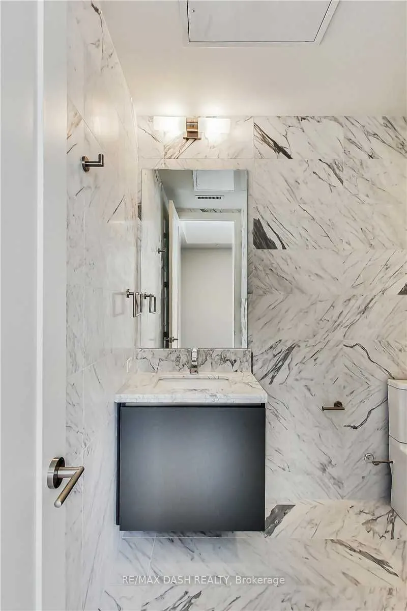 151 Avenue Road, #1001