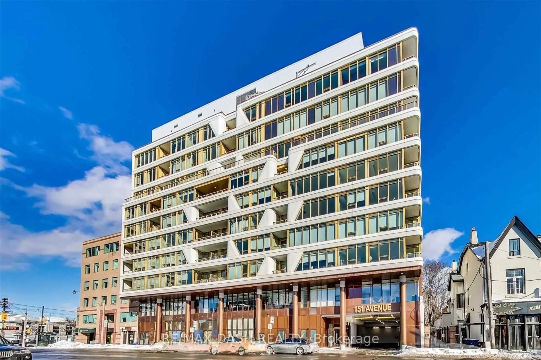 151 Avenue Road, #1001
