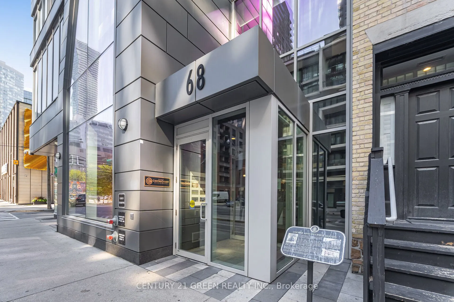 68 Shuter Street, #2310