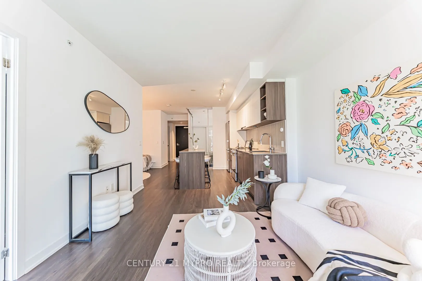 31 Tippett Road, #559