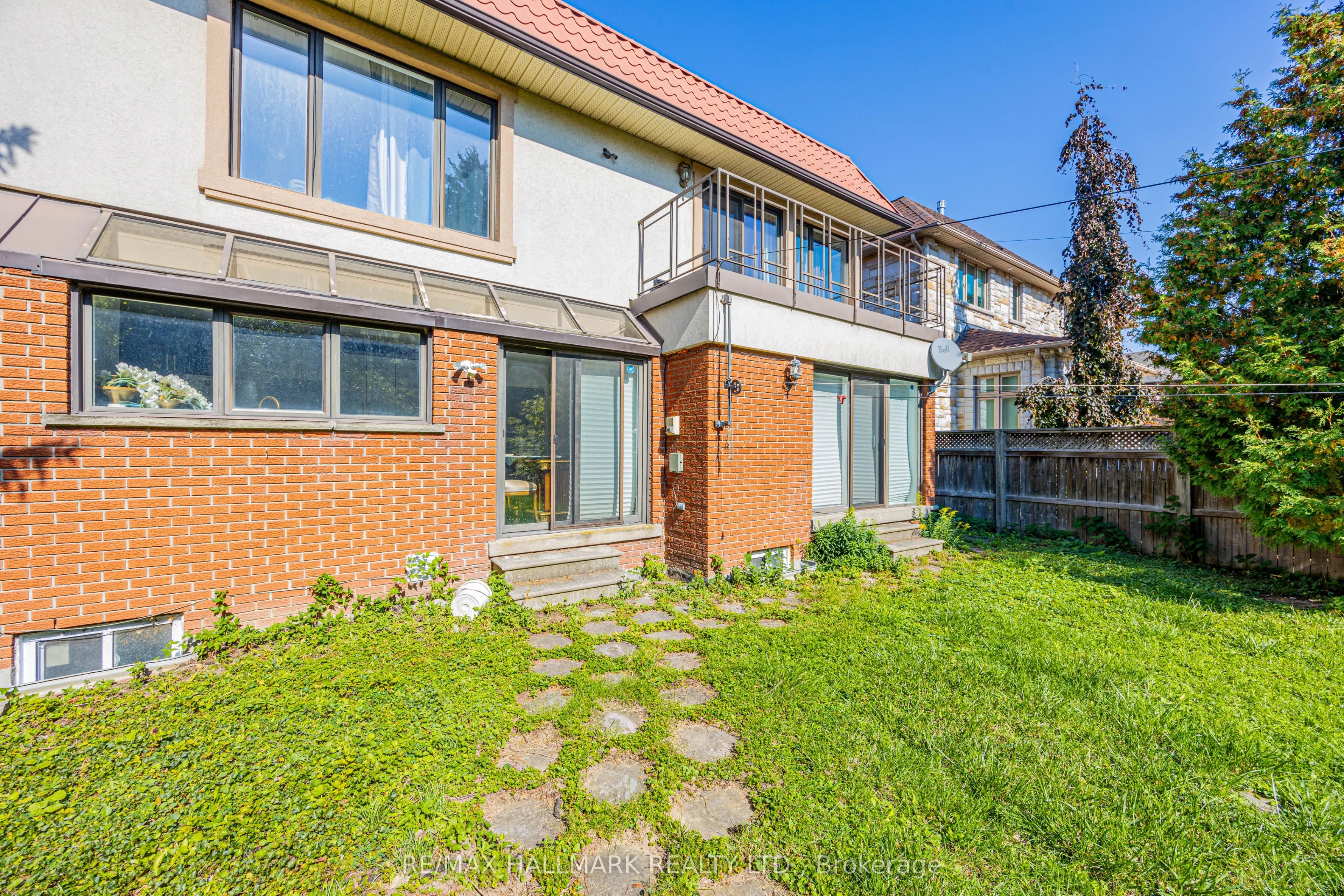 95 Caines Avenue