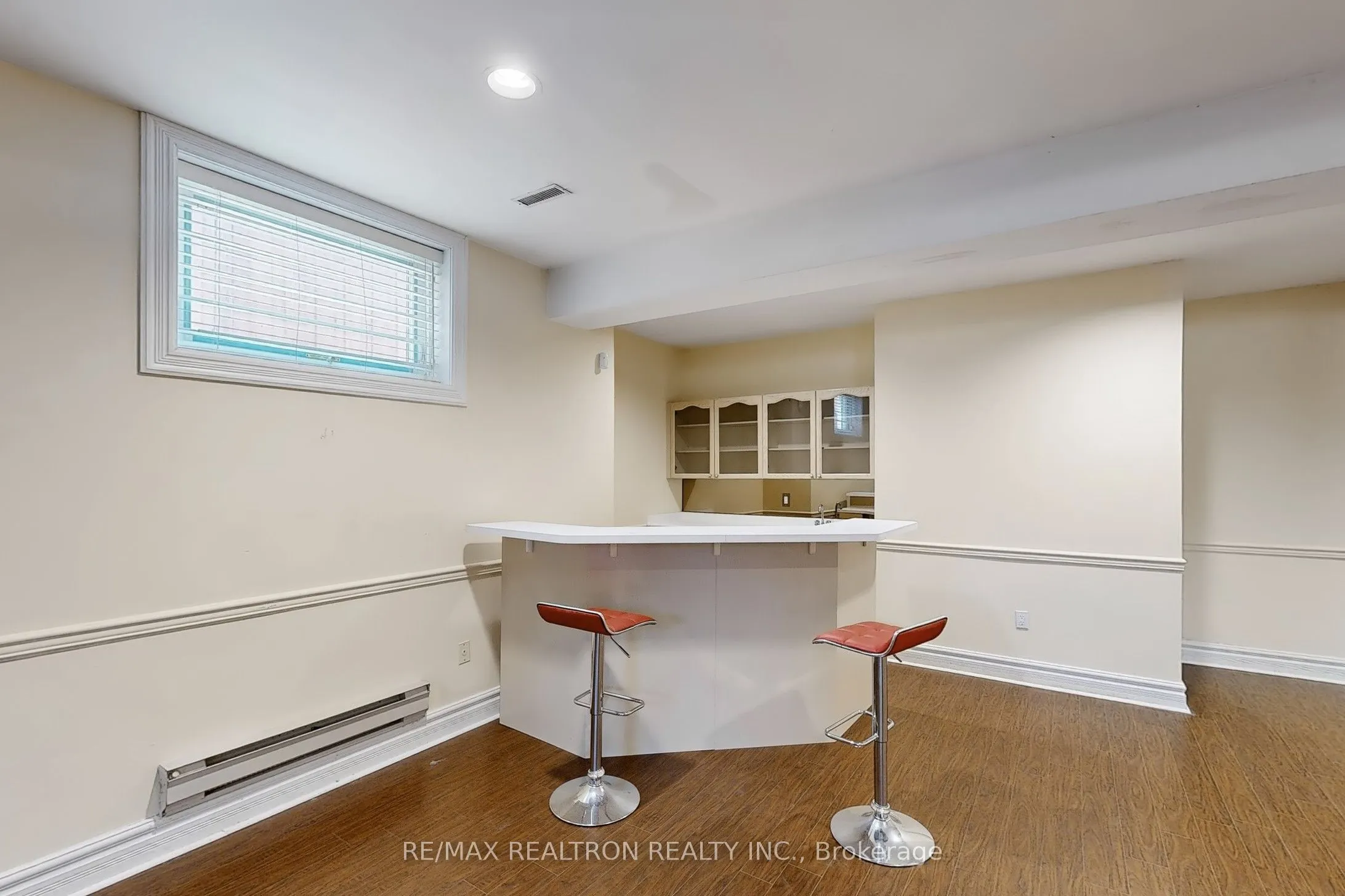 176 Elmwood Avenue, #Basement
