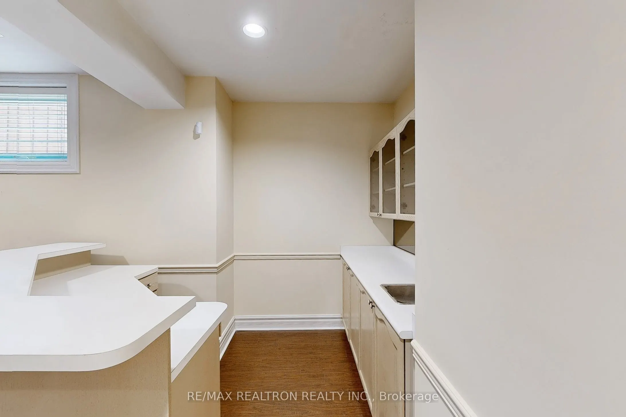 176 Elmwood Avenue, #Basement