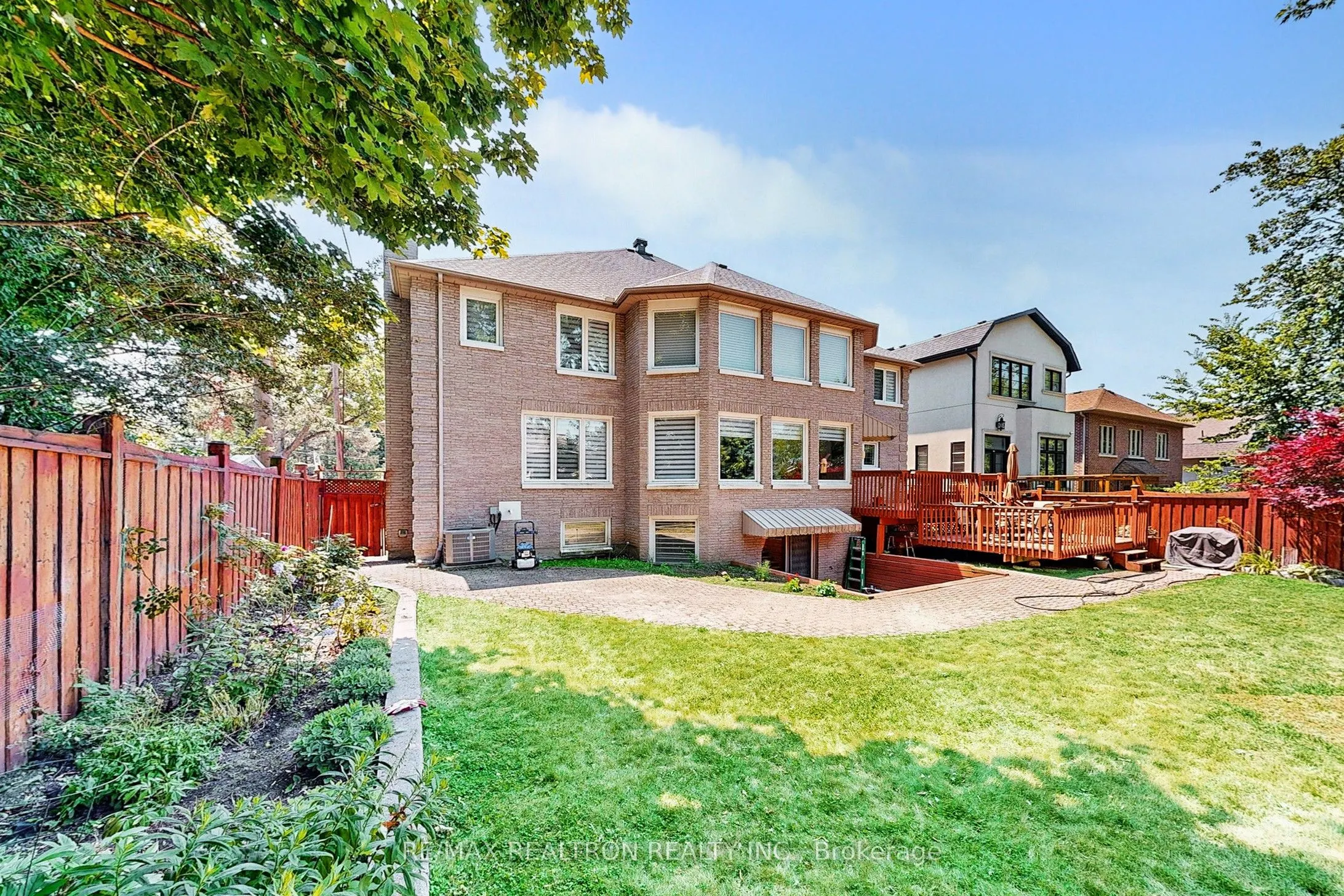 176 Elmwood Avenue, #Basement