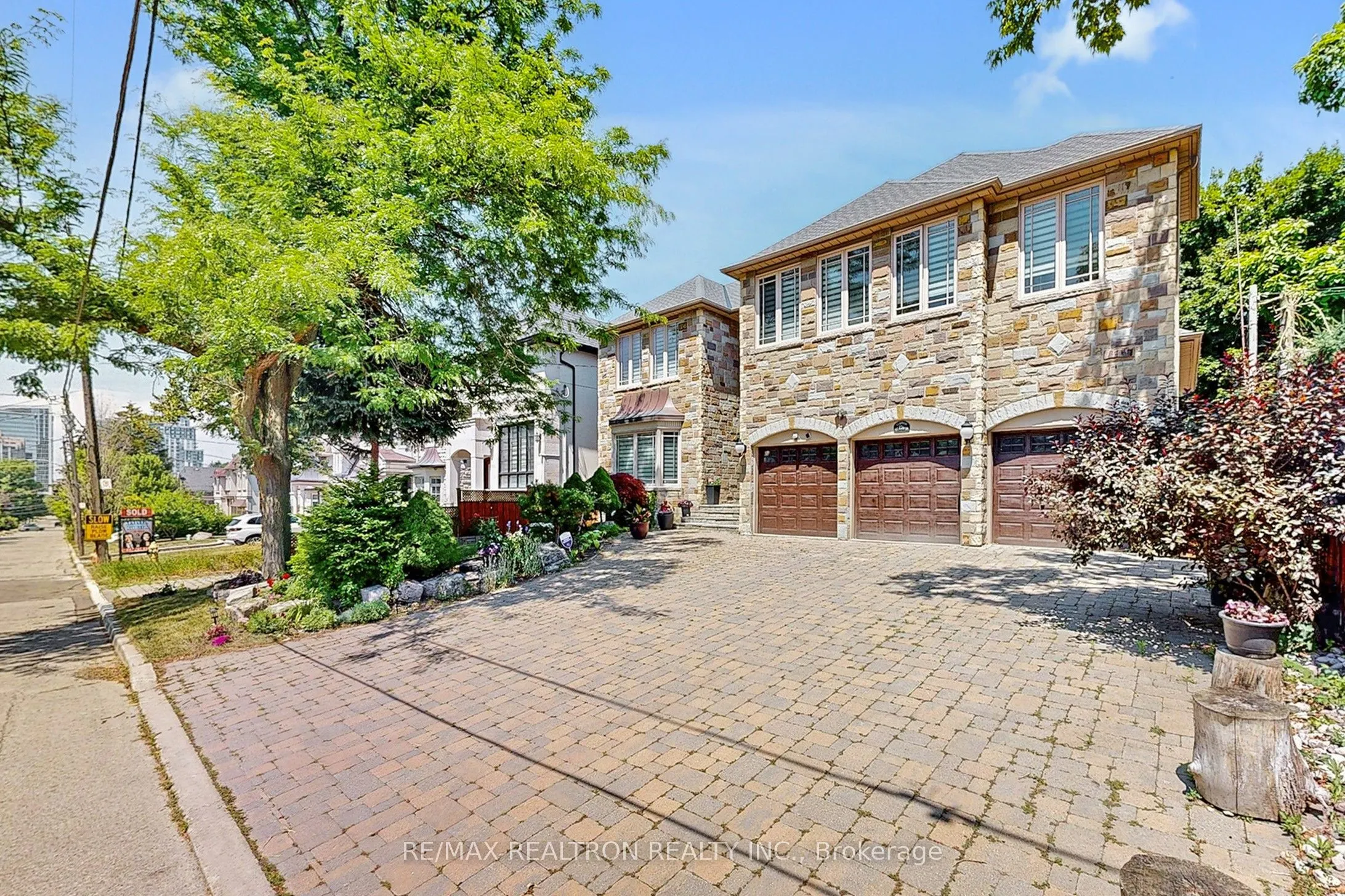 176 Elmwood Avenue, #Basement