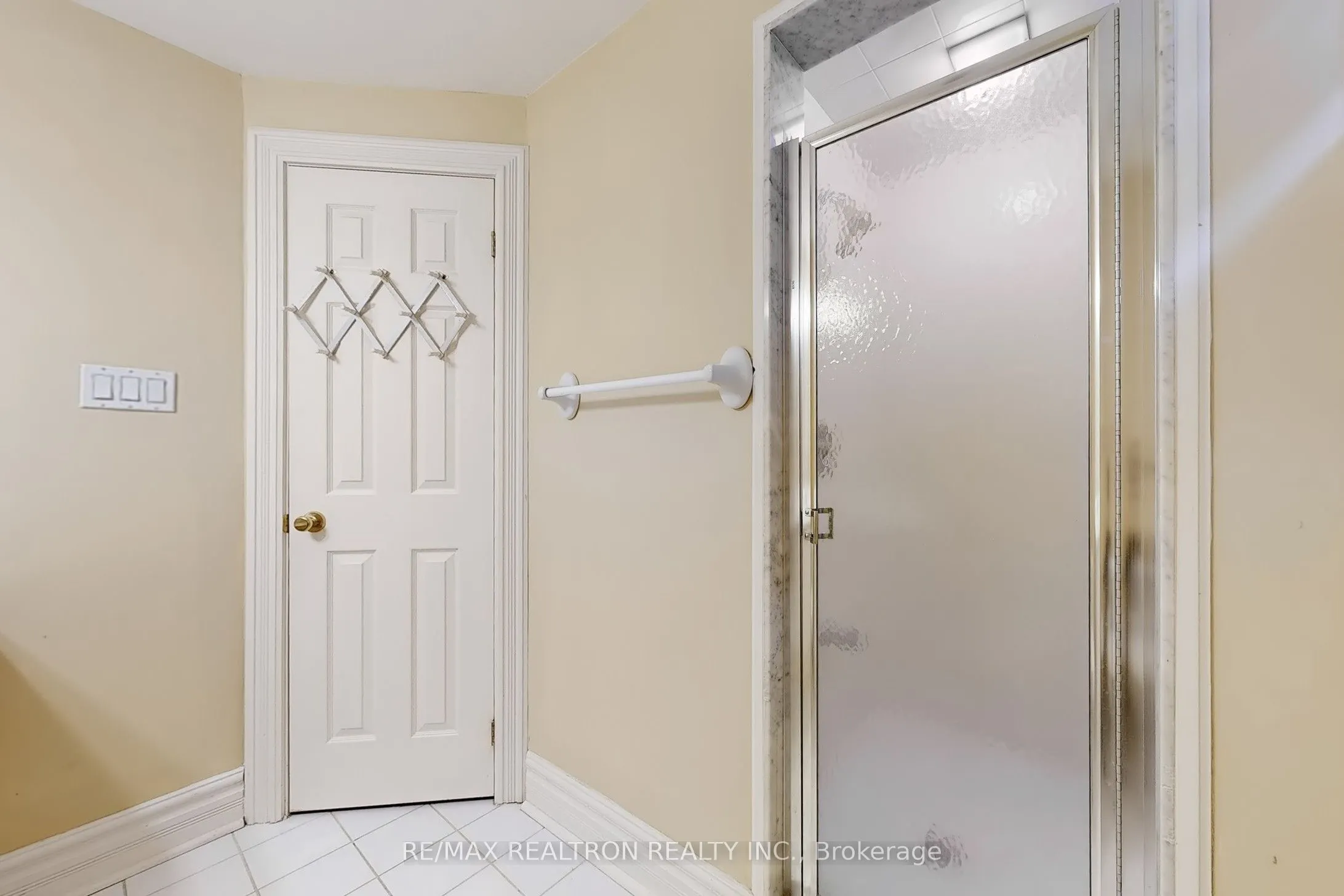 176 Elmwood Avenue, #Basement