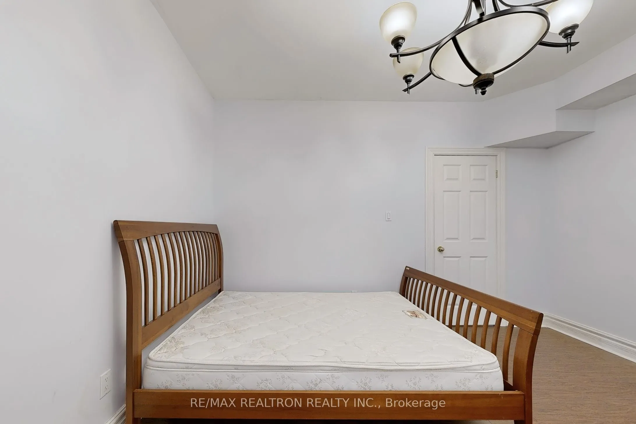 176 Elmwood Avenue, #Basement