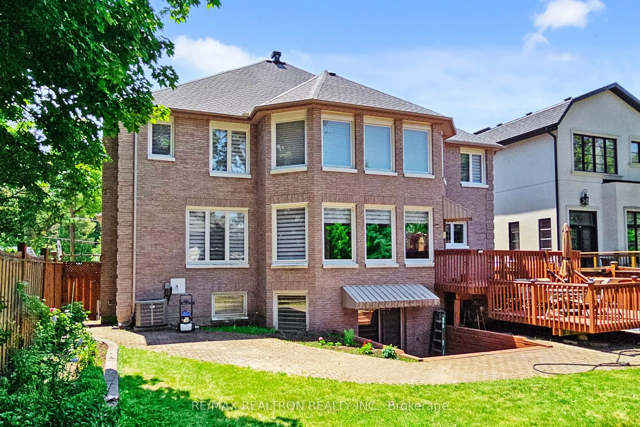 176 Elmwood Avenue, #Basement