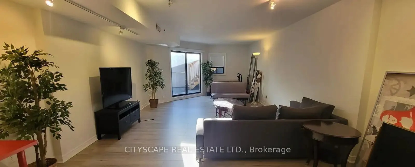 438 Parliament Street, #300