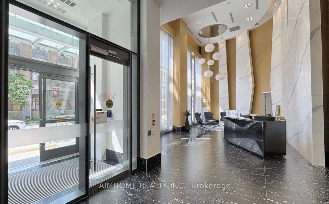 135 Lower Sherbourne Street, #1576