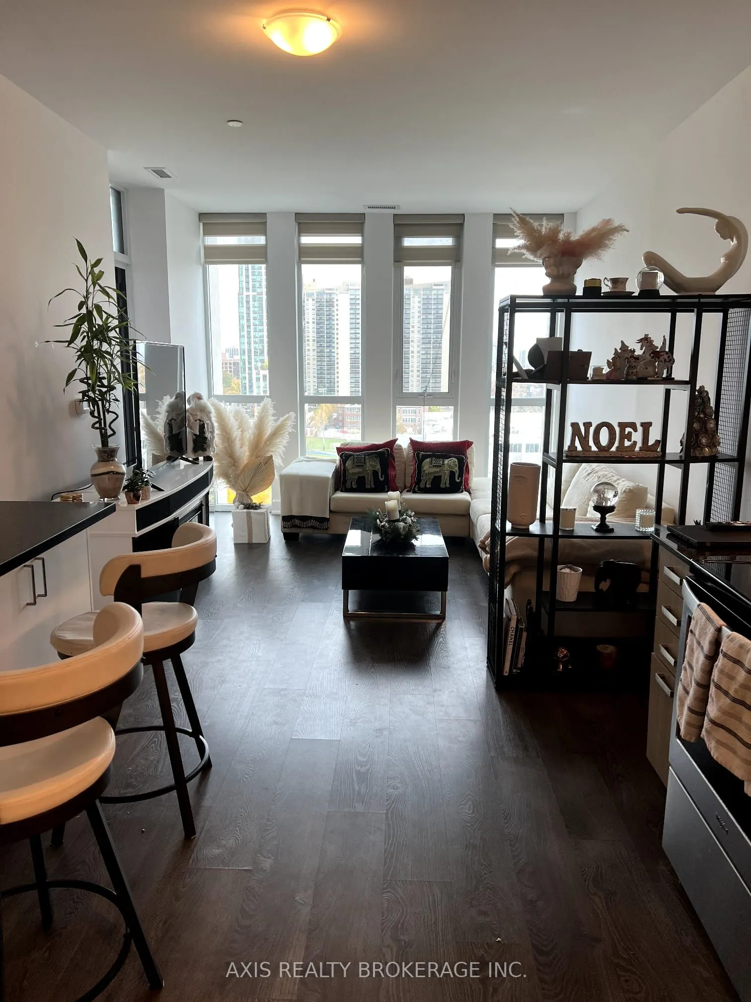 1486 Bathurst Street, #905