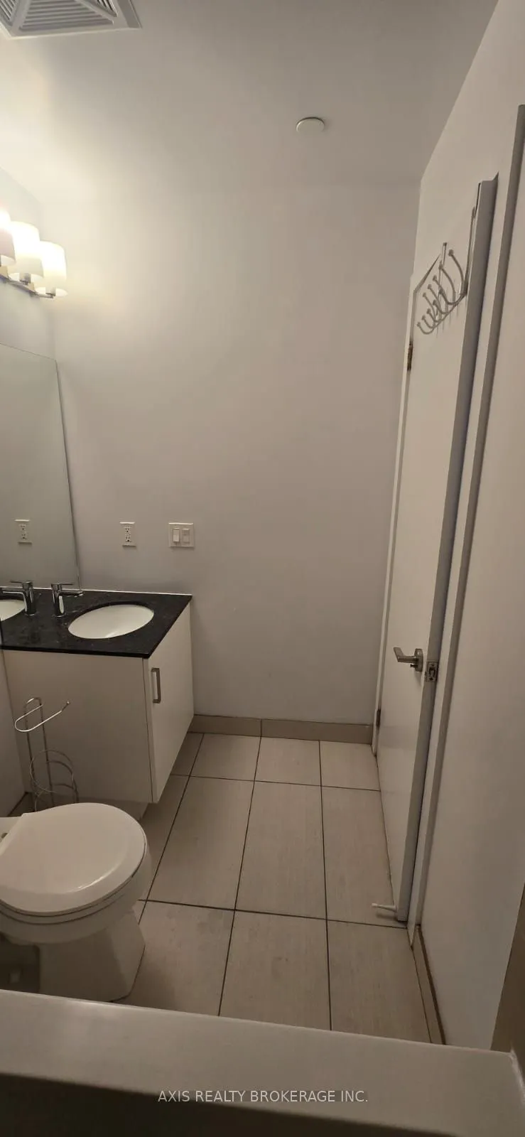 1486 Bathurst Street, #905