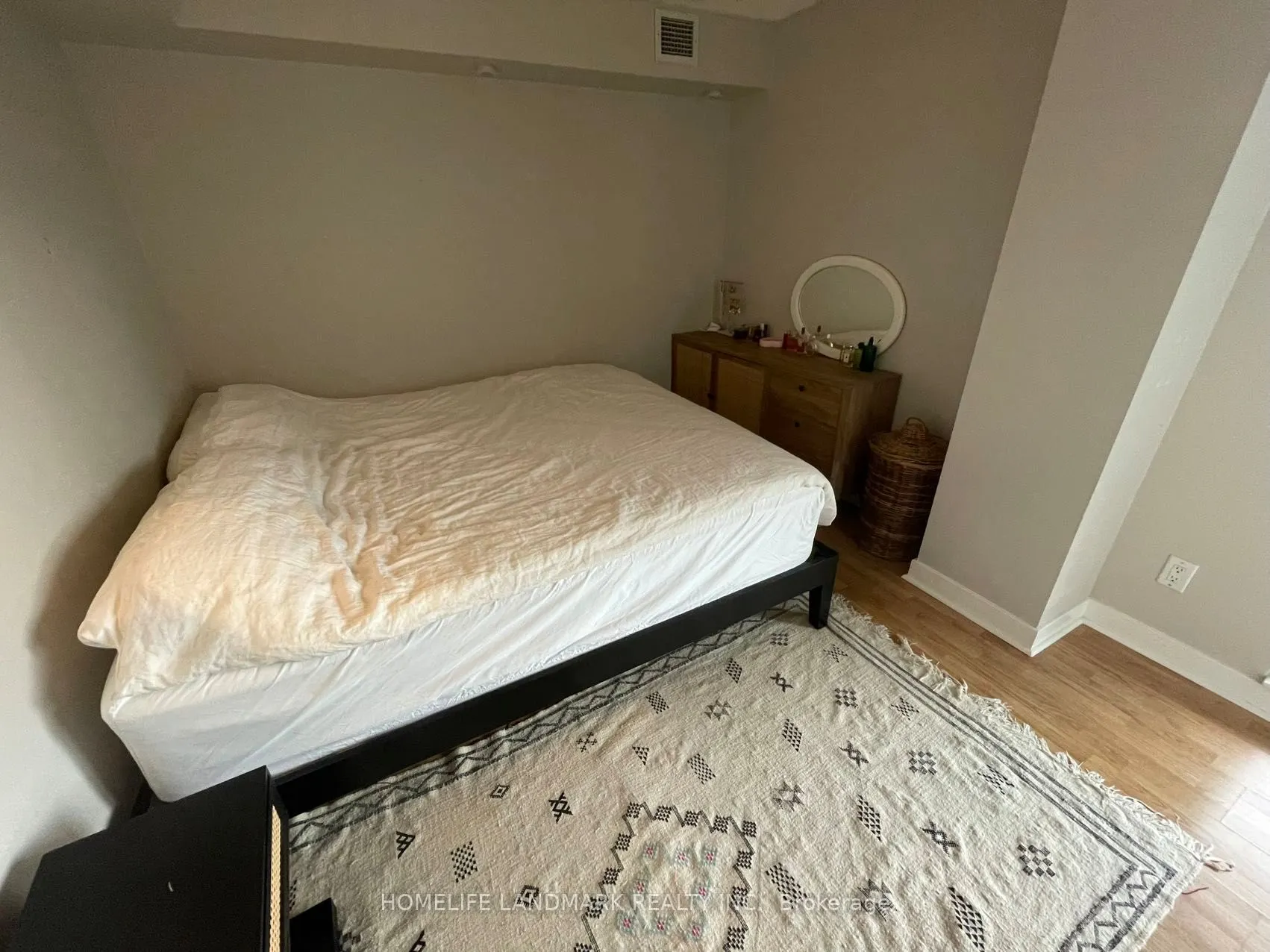 80 Western Battery Road, #2303