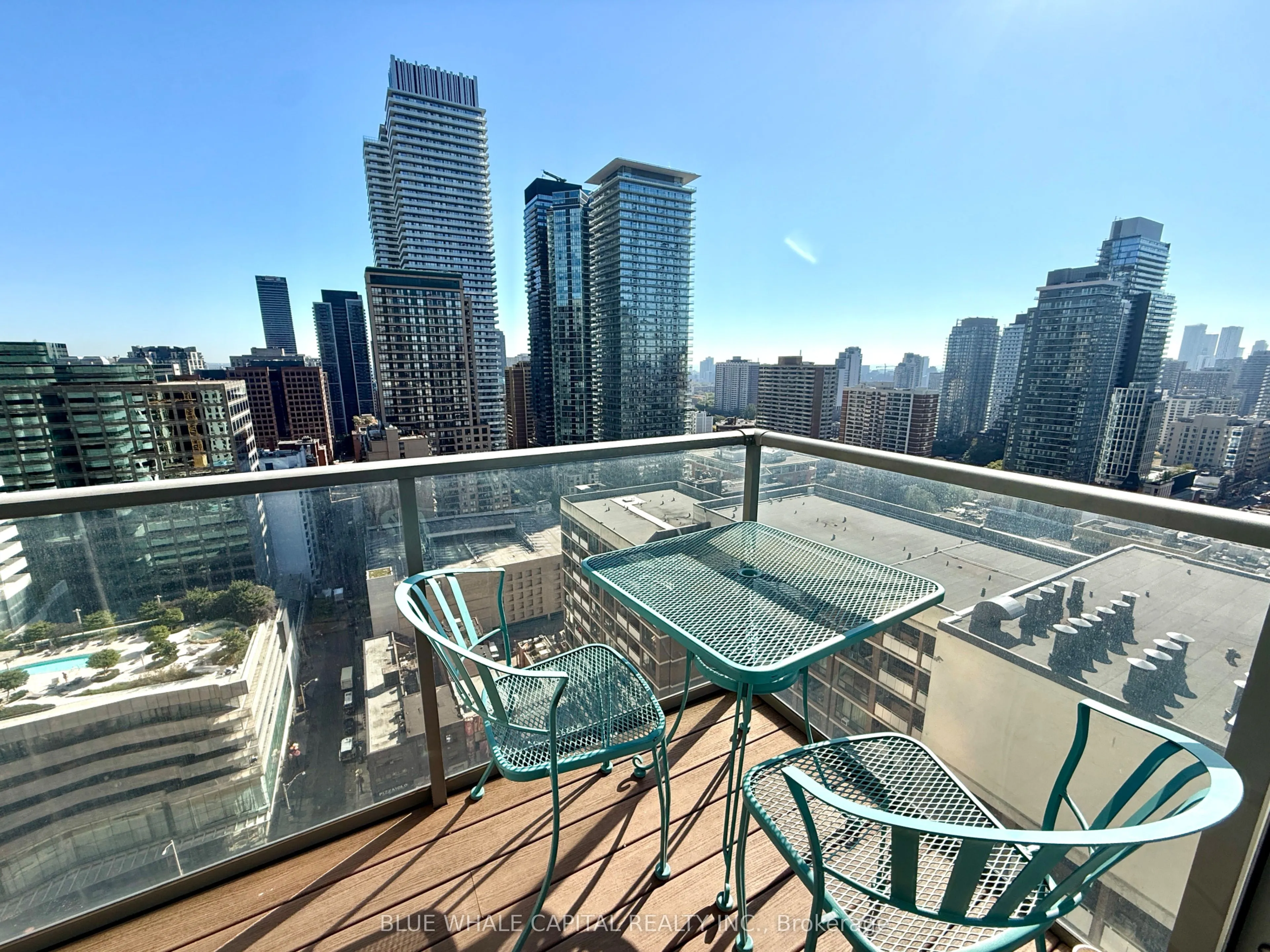 21 Balmuto Street, #2302