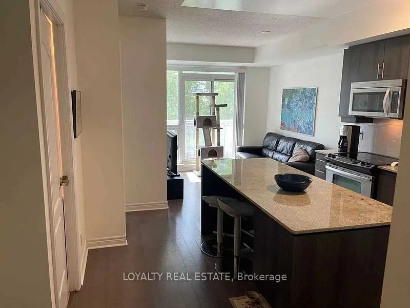 2756 Old Leslie Street, #302