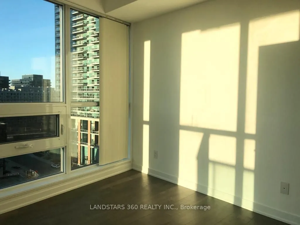 150 East Liberty Street, #1015