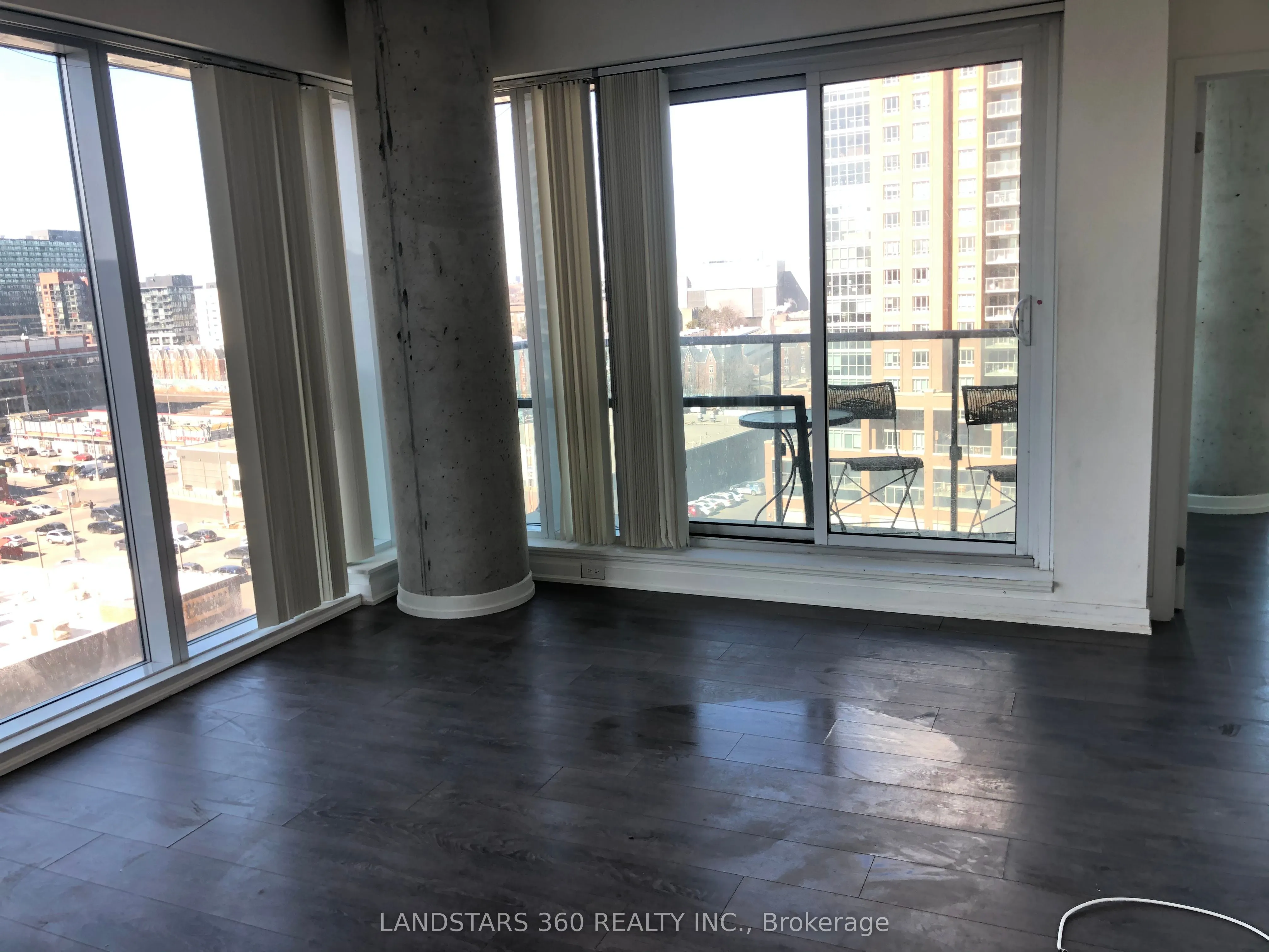 150 East Liberty Street, #1015