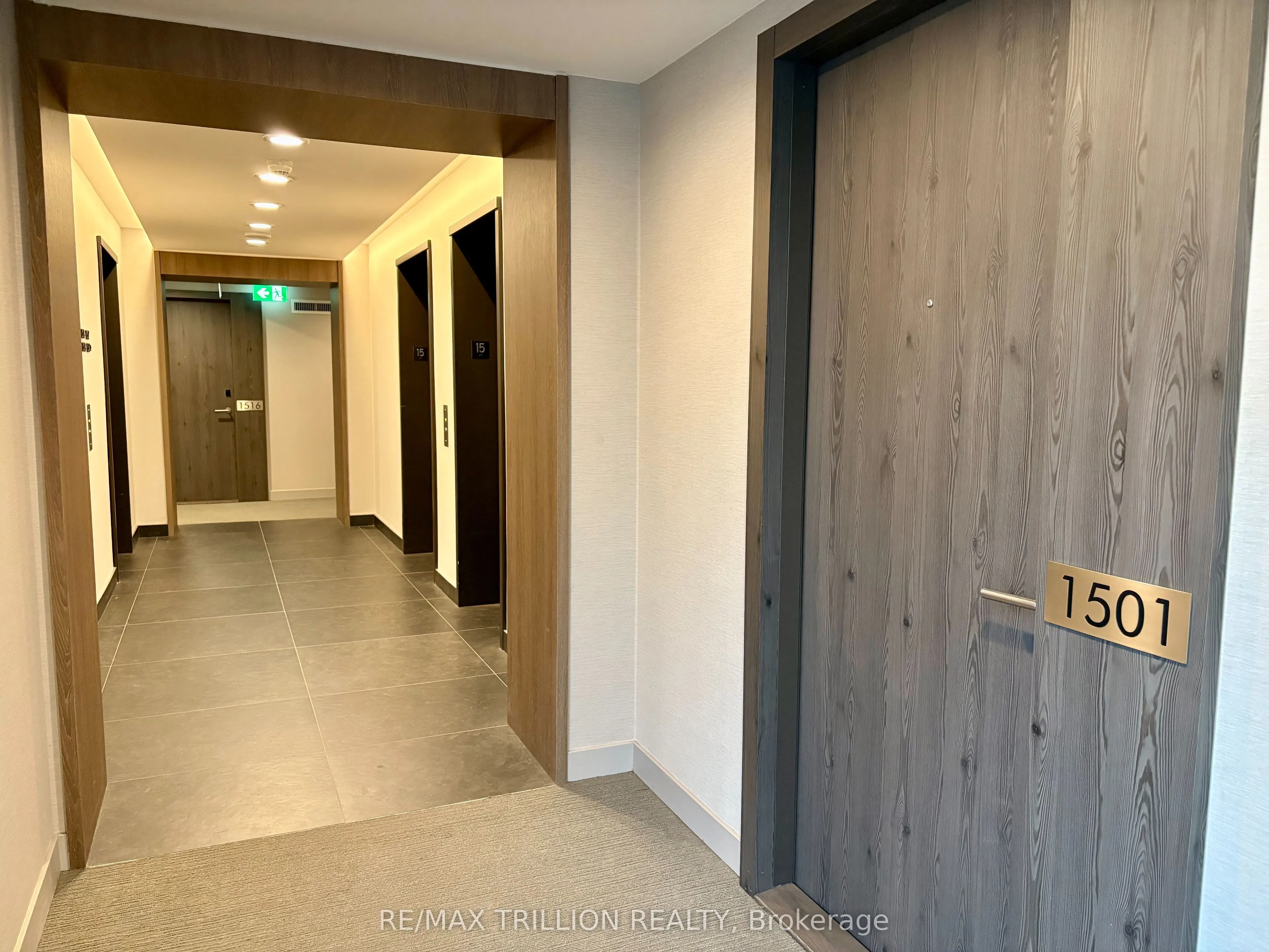 25 Richmond Street E, #1501