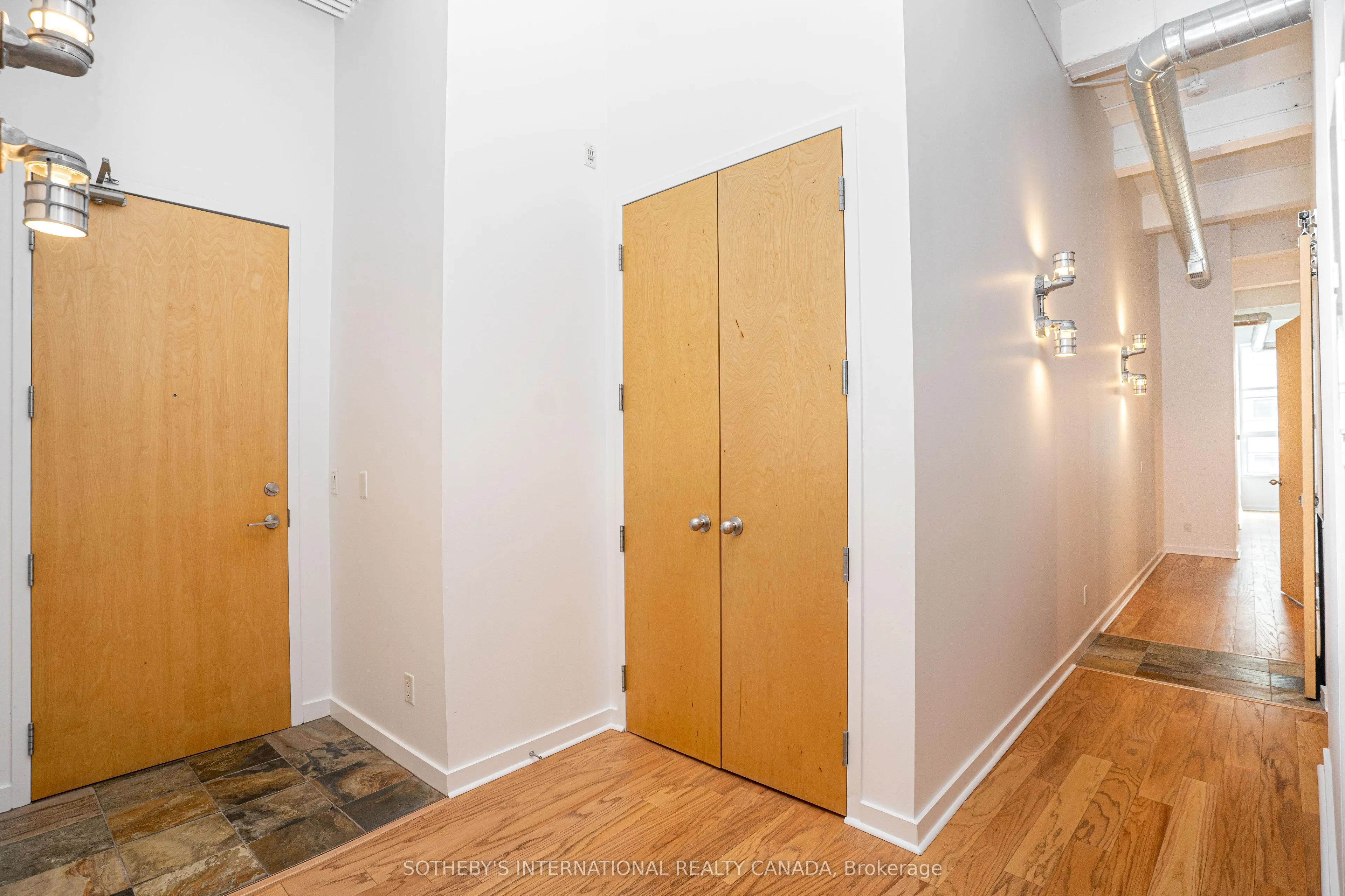 135 Dalhousie Street, #209