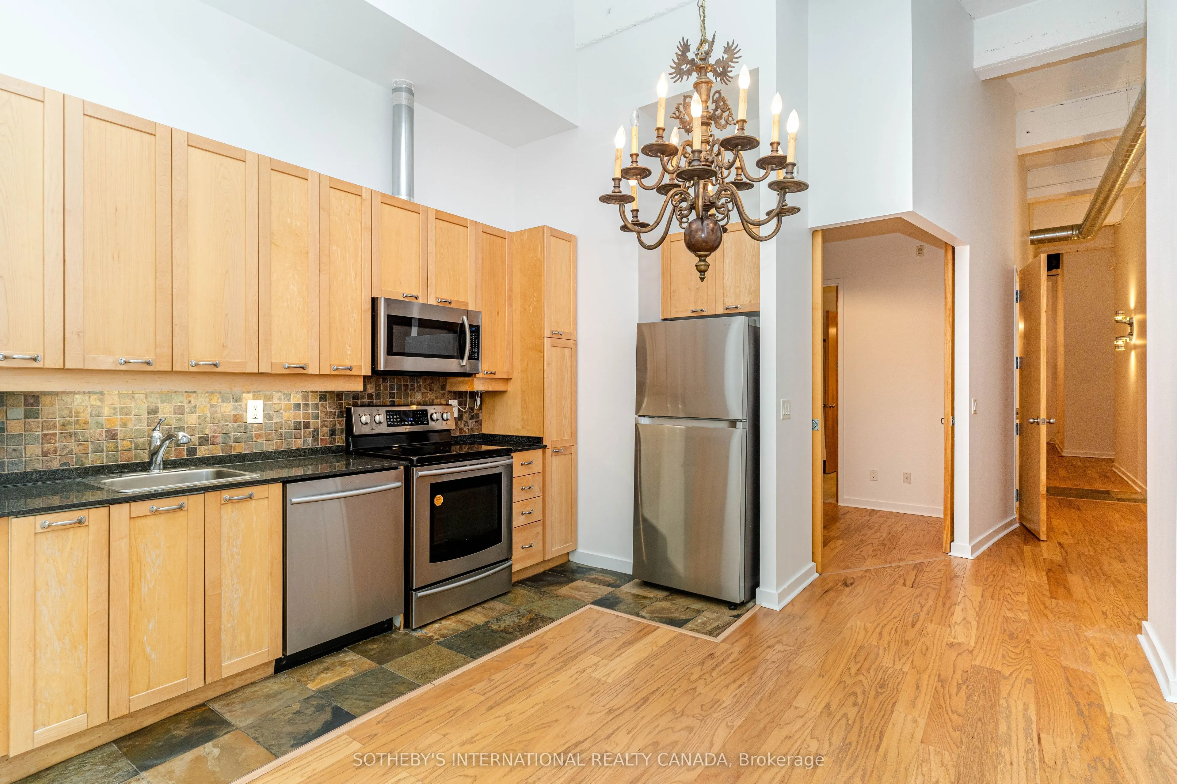 135 Dalhousie Street, #209