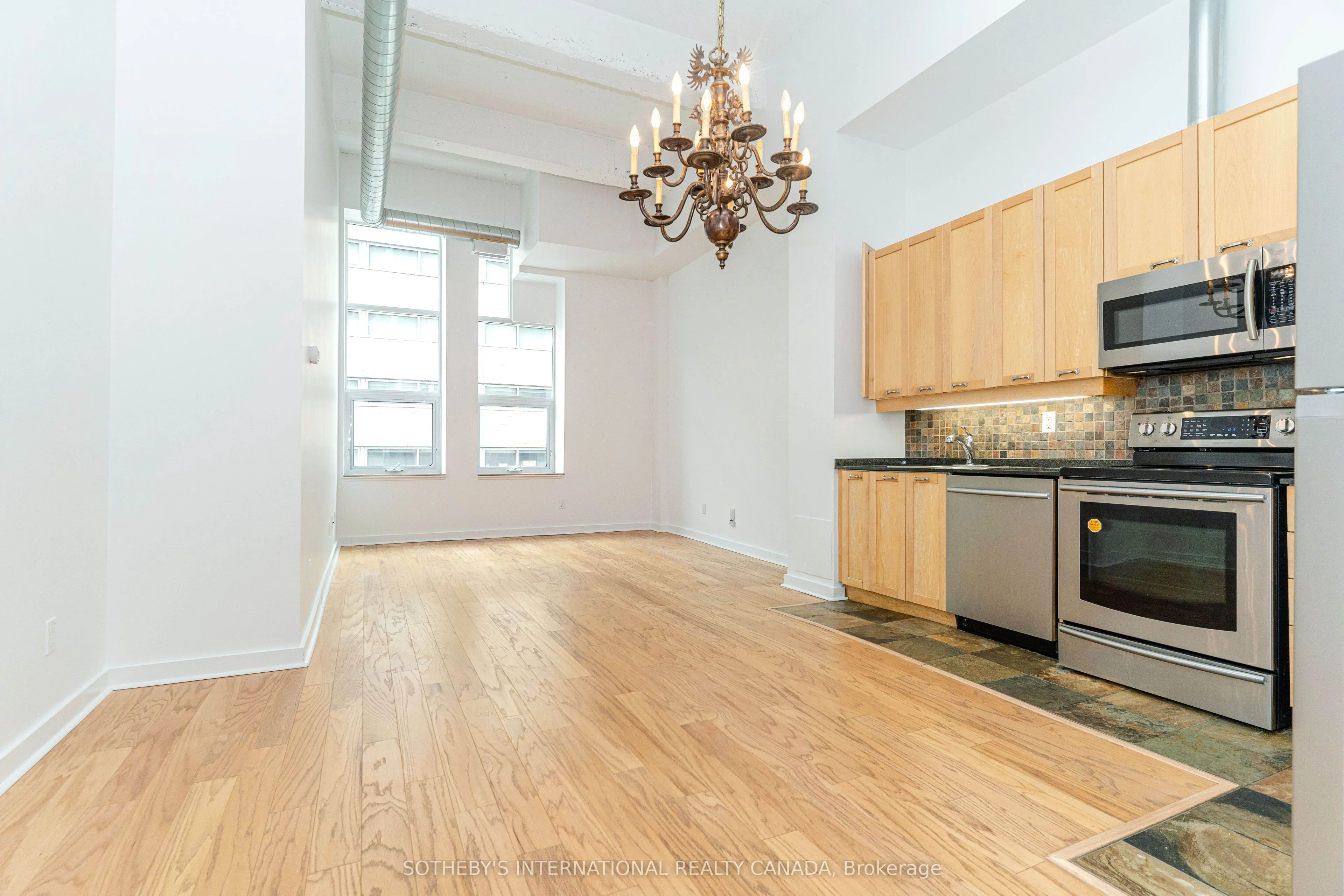 135 Dalhousie Street, #209