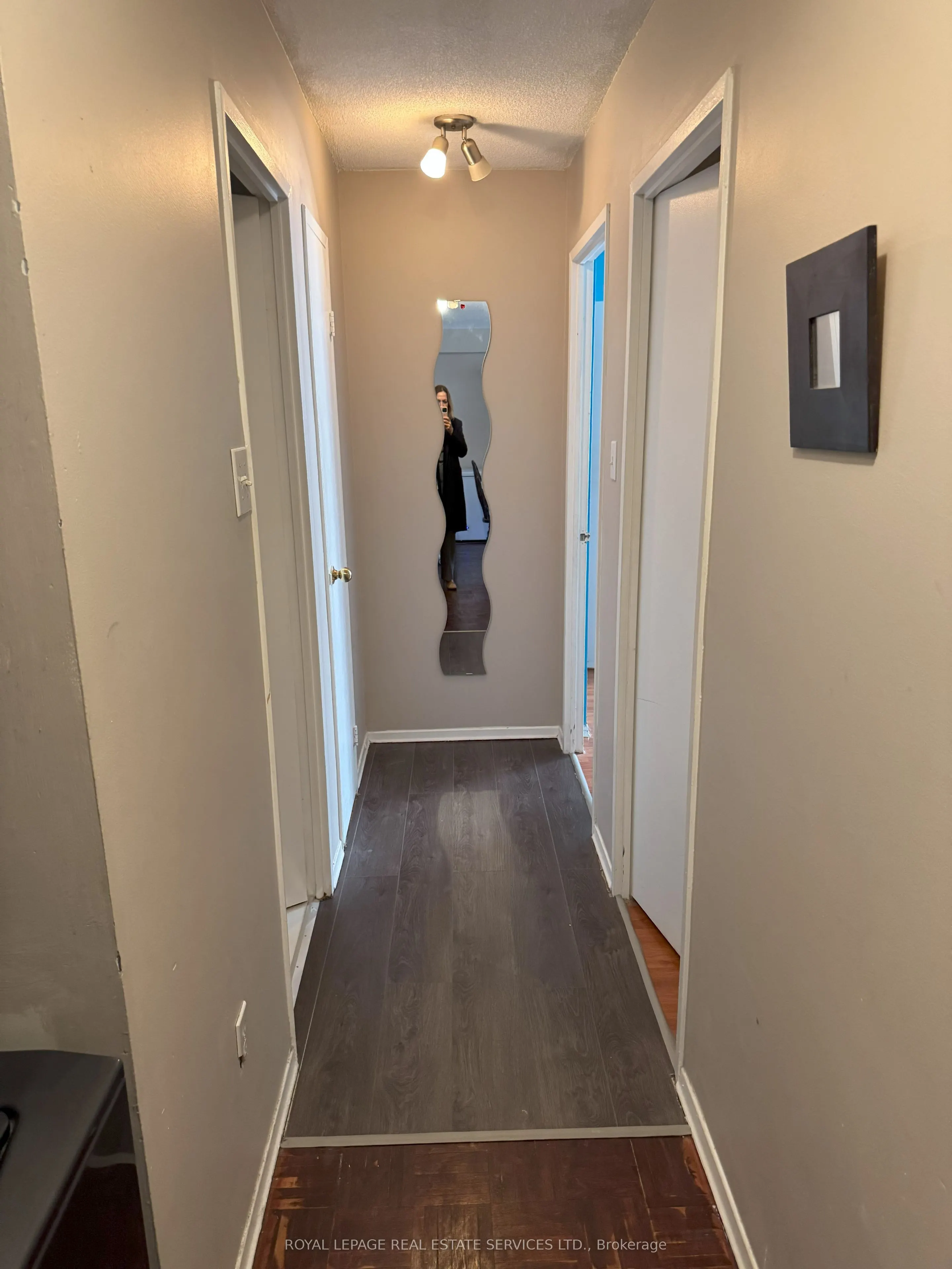 117 Gerrard Street E, #310